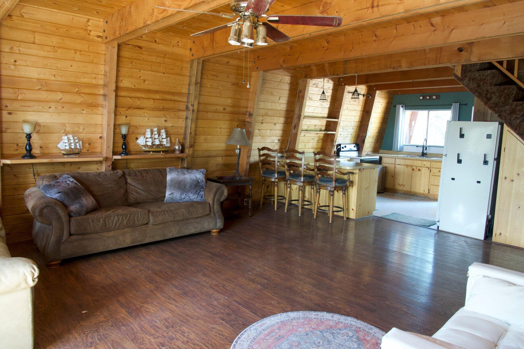 MOUNTAIN VIEW ESTATES - Residential