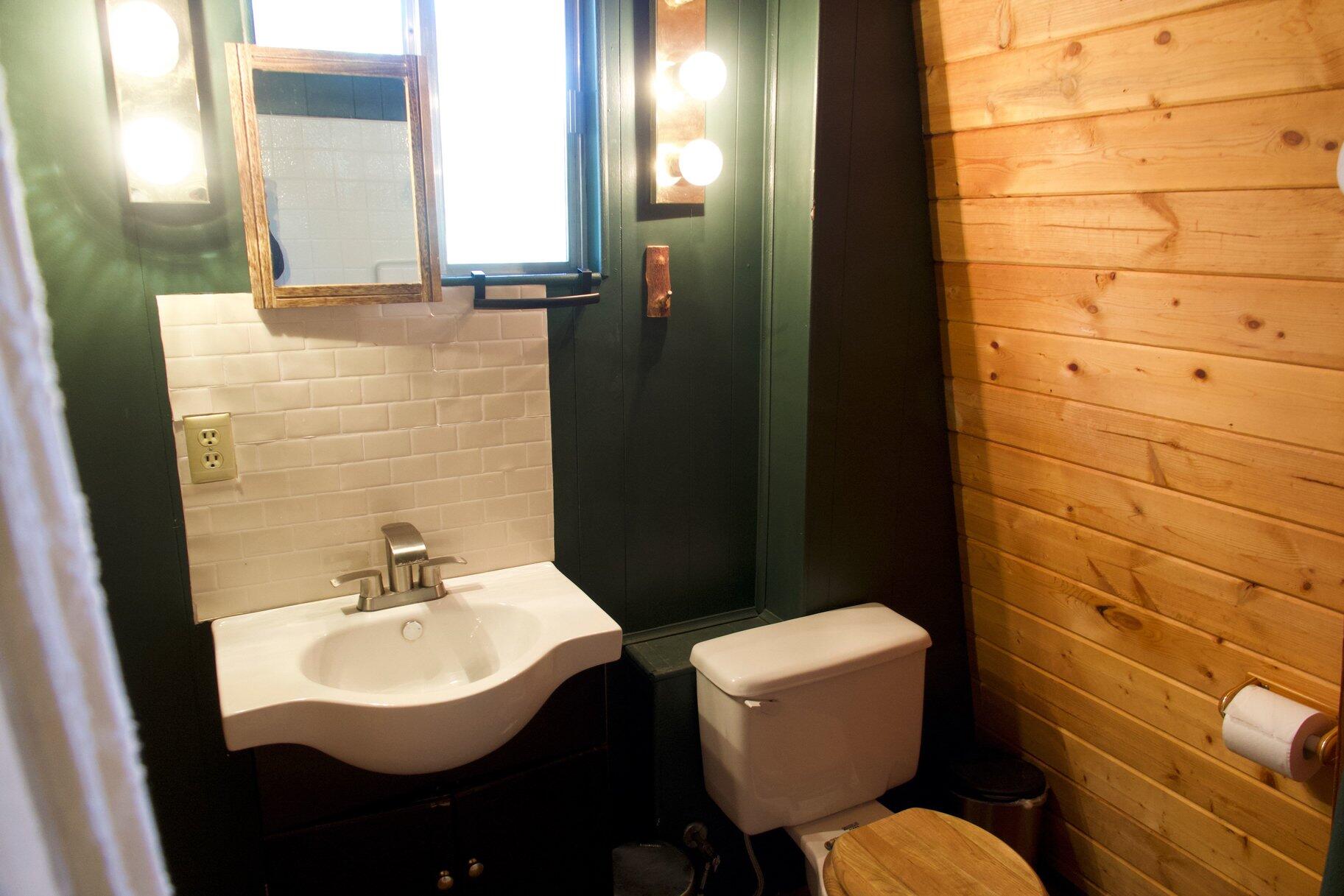 MOUNTAIN VIEW ESTATES - Residential