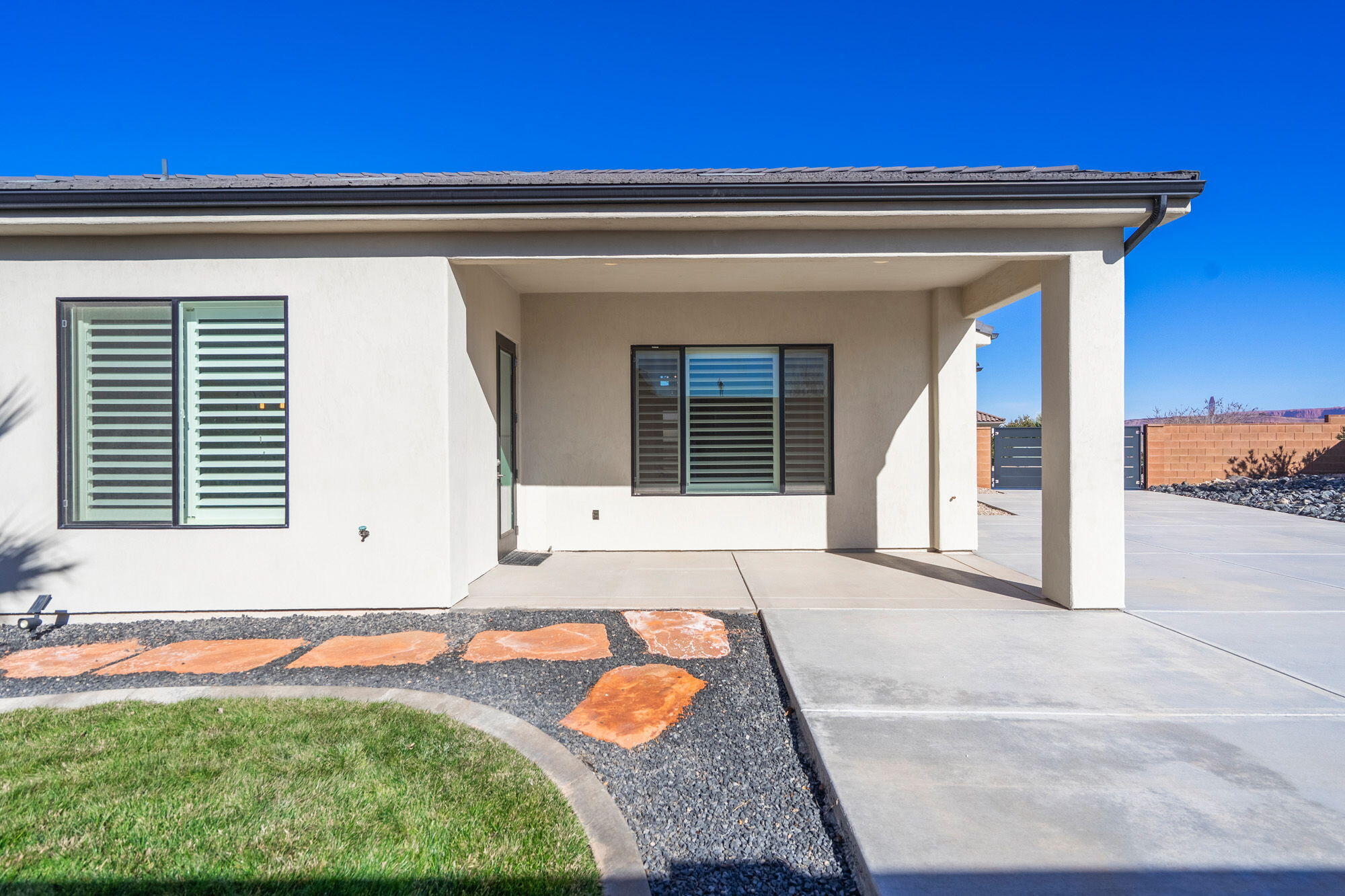 DESERT HEIGHTS - Residential