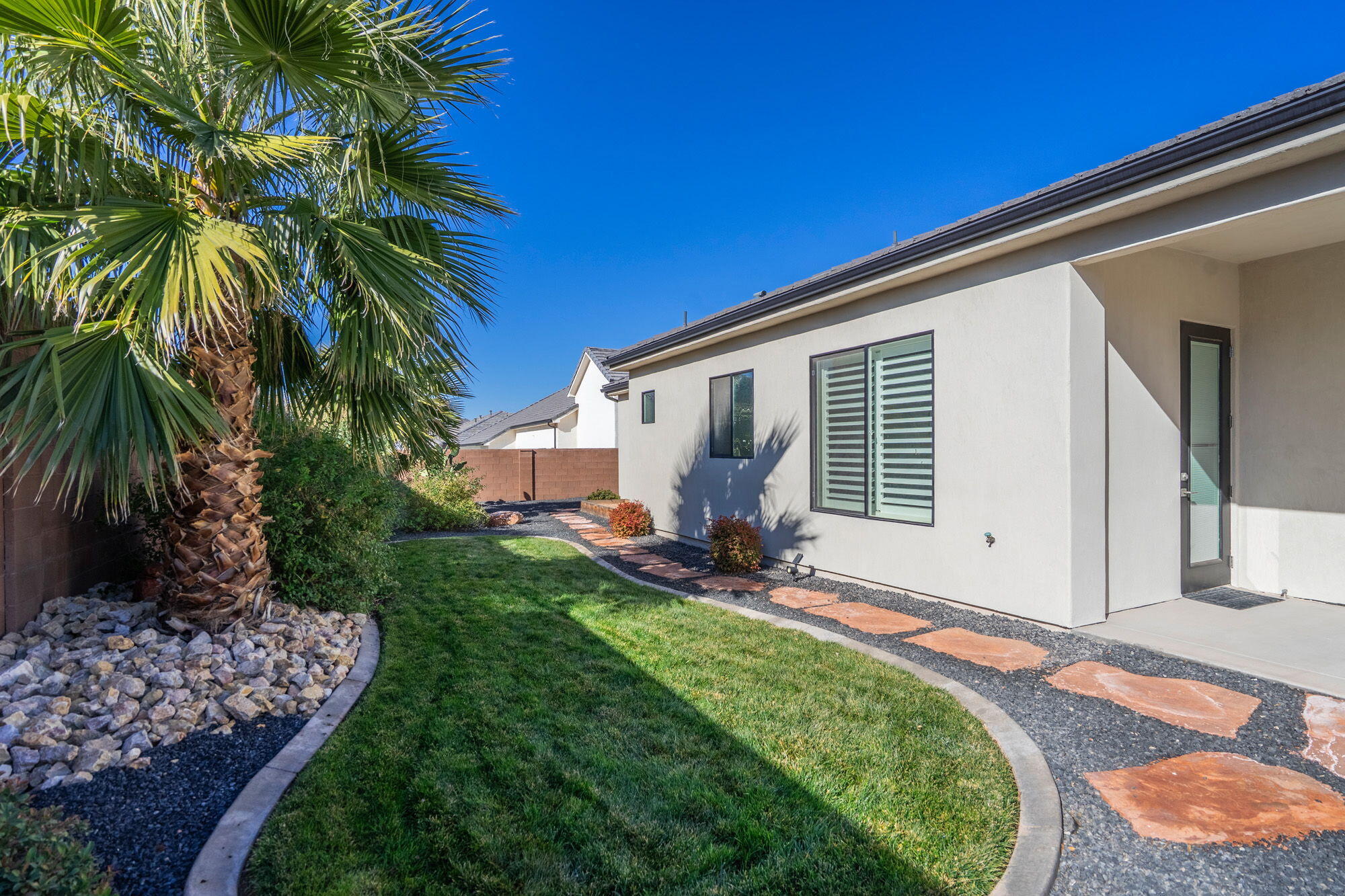 DESERT HEIGHTS - Residential