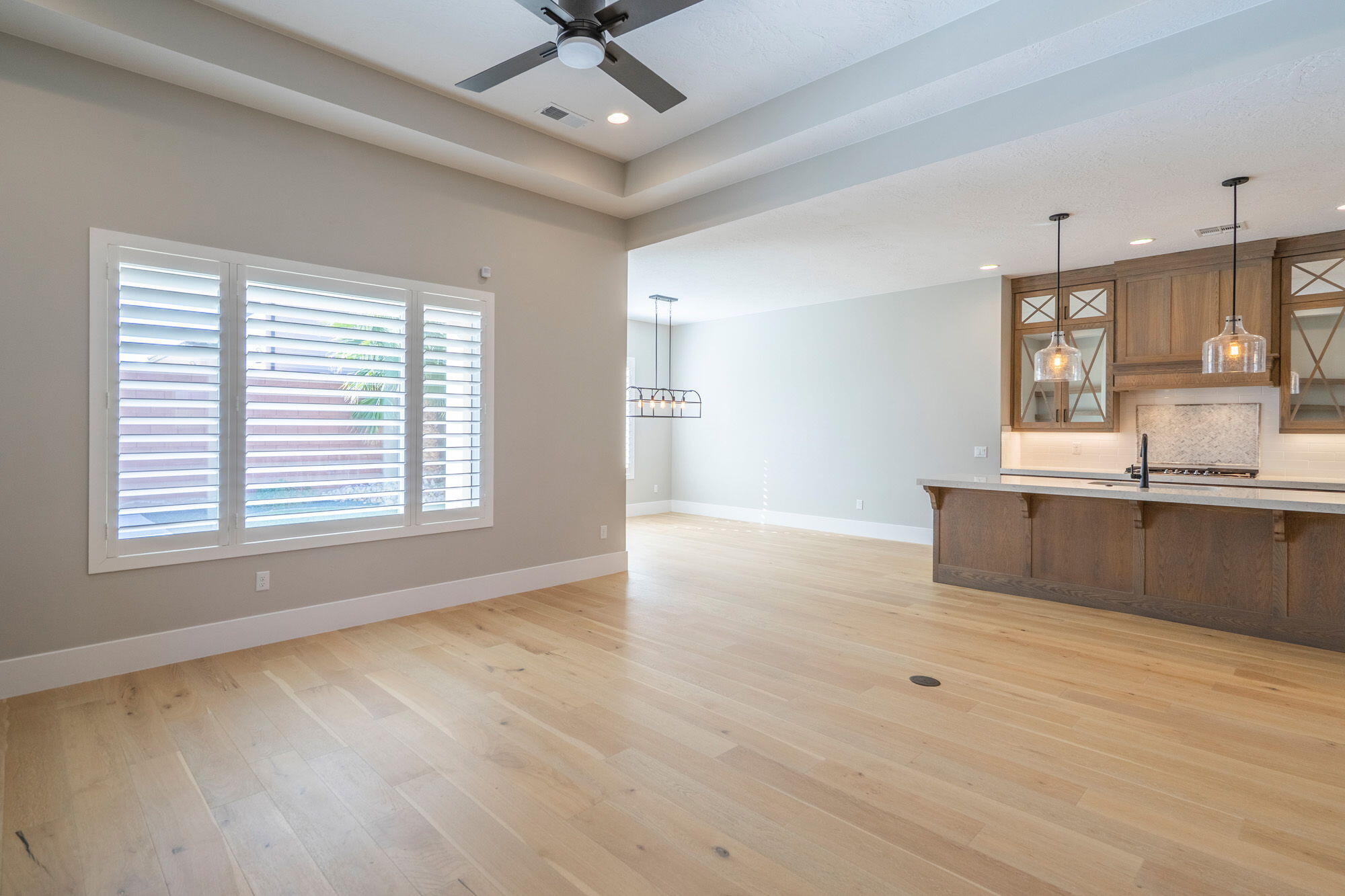 DESERT HEIGHTS - Residential