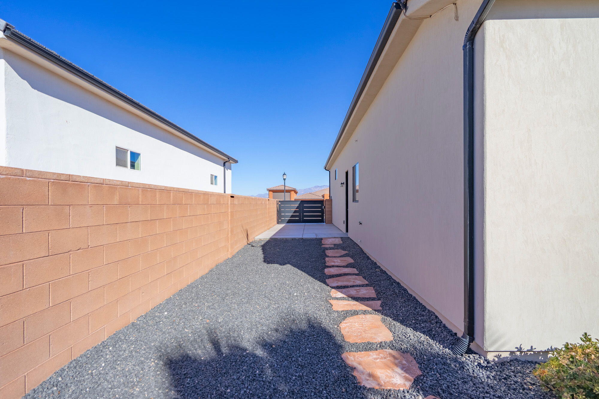 DESERT HEIGHTS - Residential