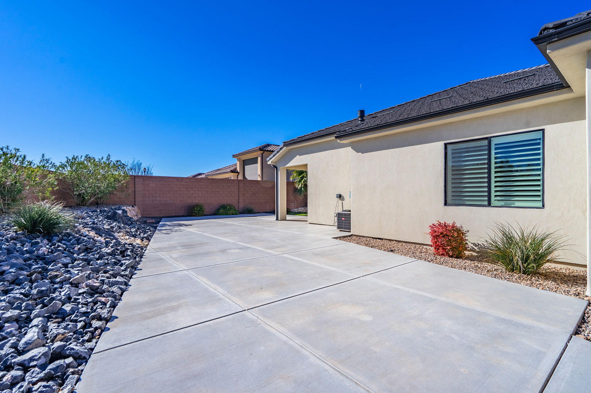 DESERT HEIGHTS - Residential