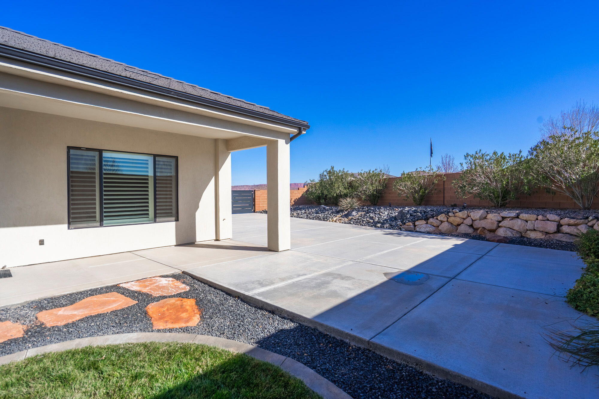 DESERT HEIGHTS - Residential