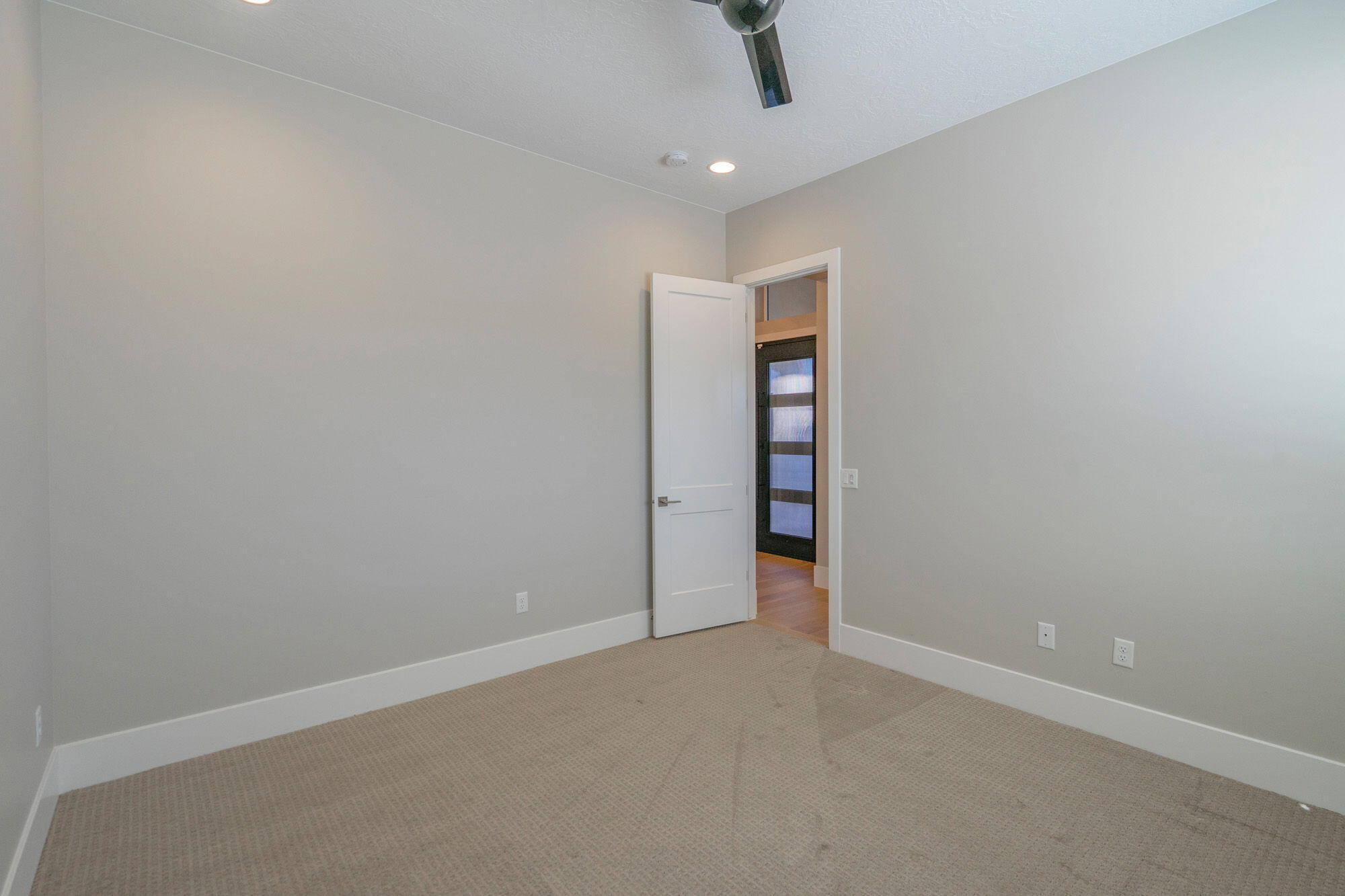 DESERT HEIGHTS - Residential