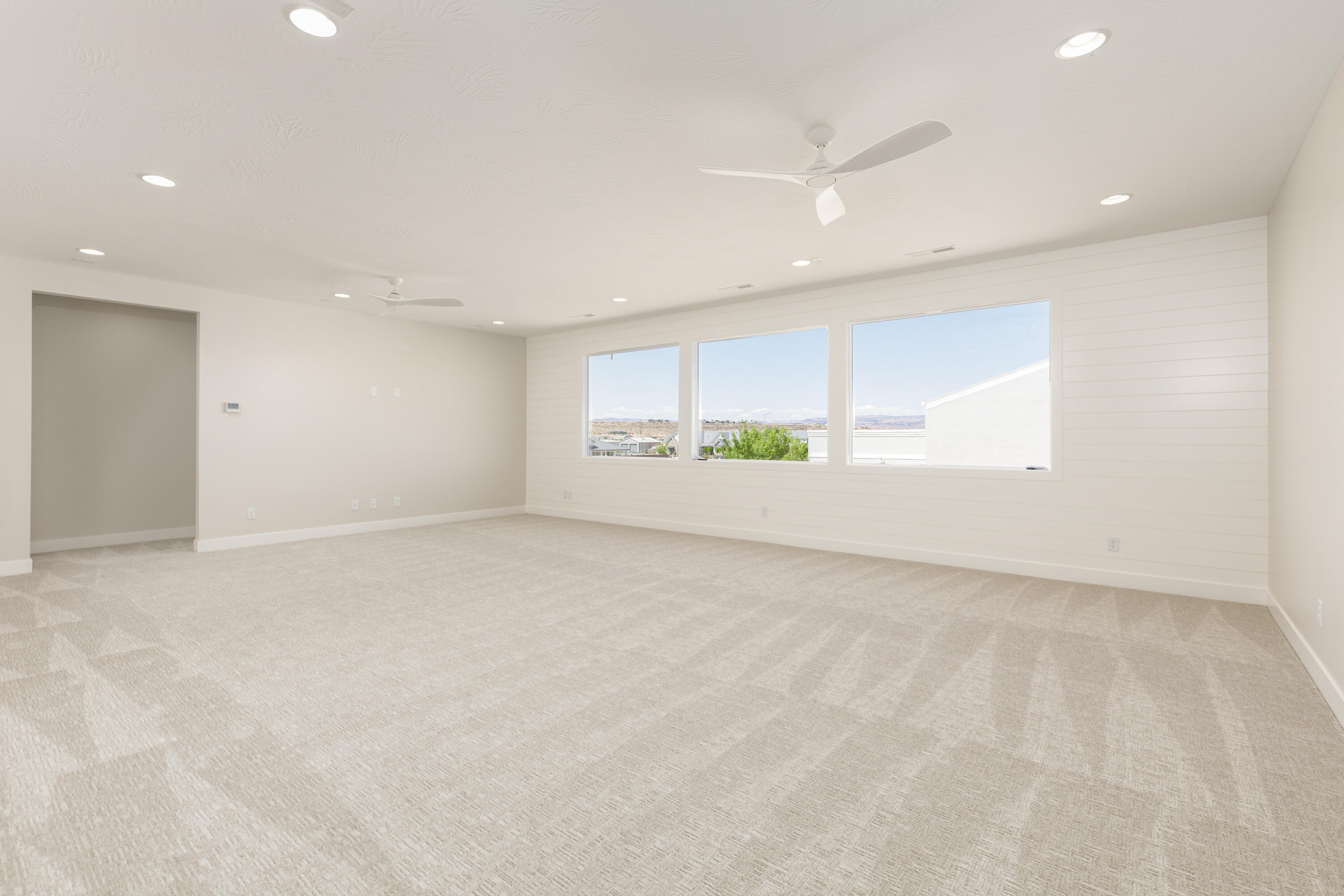 CRIMSON VISTAS - Residential