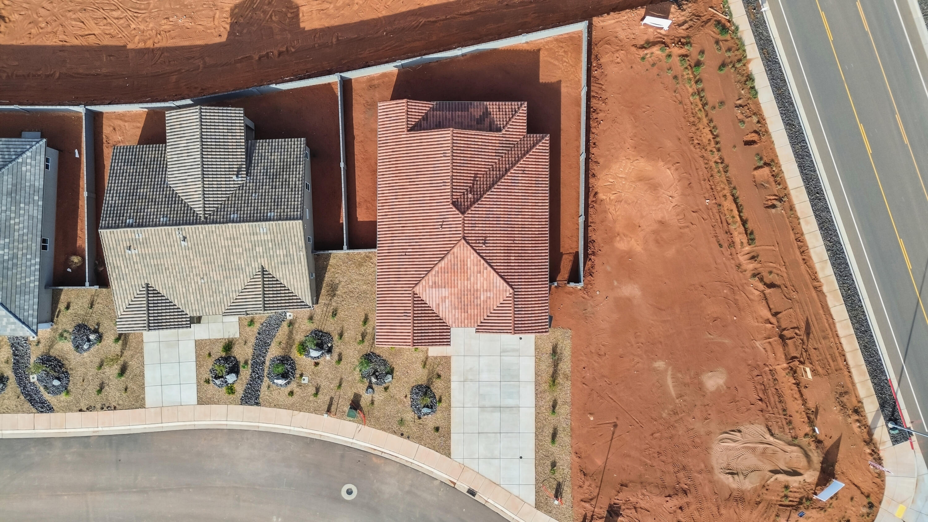 RED SLATE ESTATES - Residential