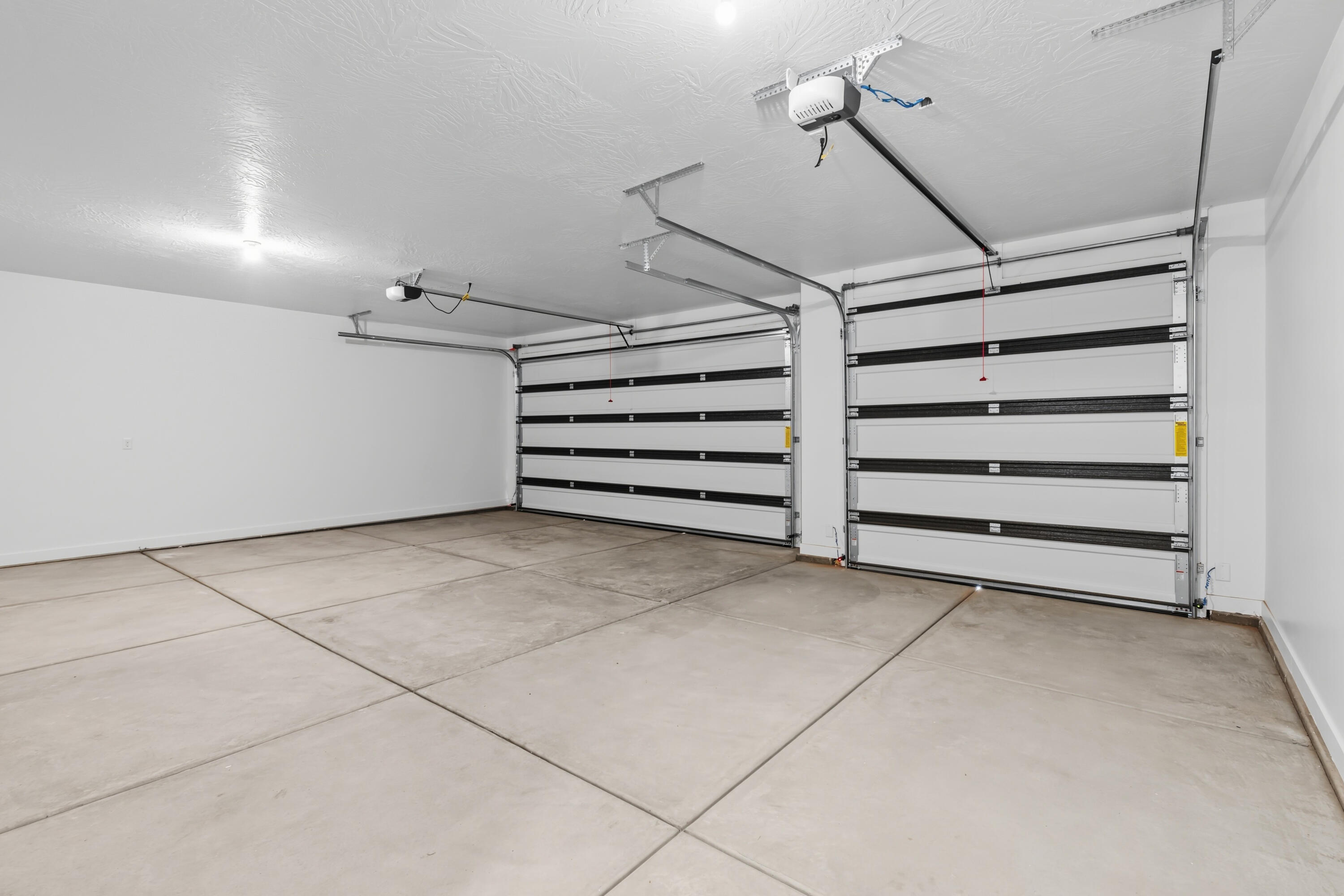 RED SLATE ESTATES - Residential