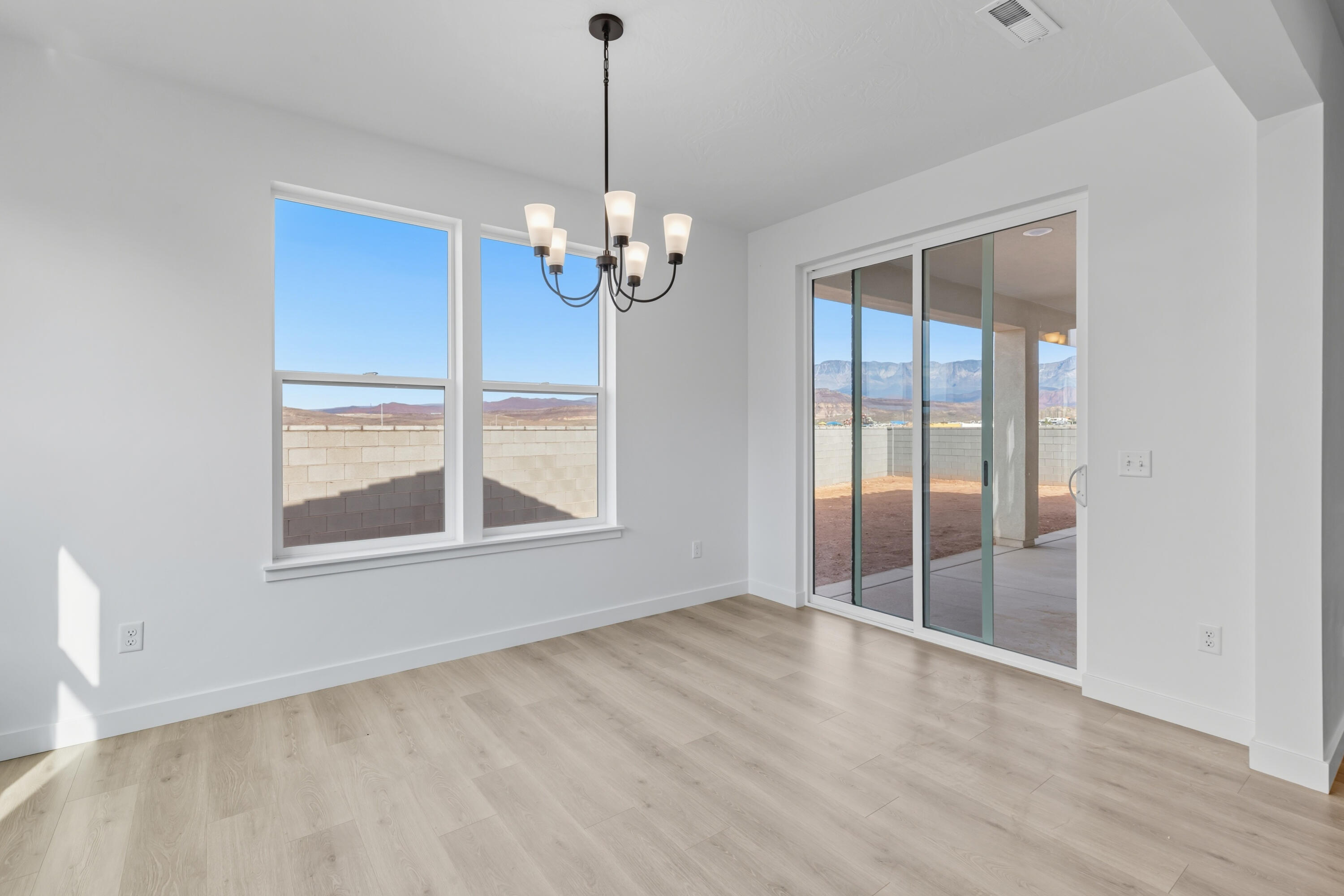 RED SLATE ESTATES - Residential