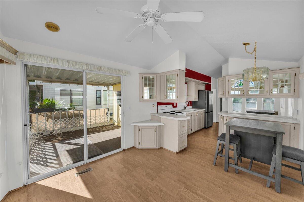 WORLDWIDE SUN RESORT - Residential