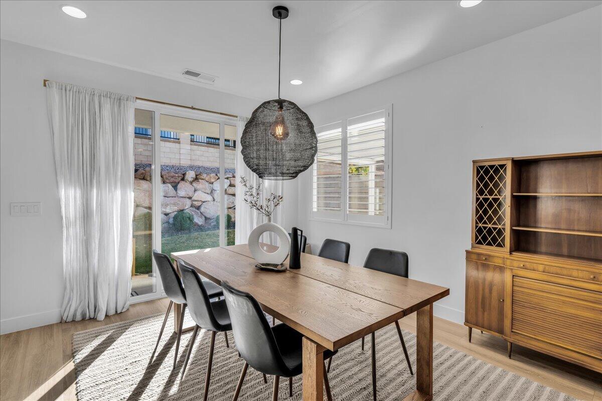 AUBURN HILLS - Residential