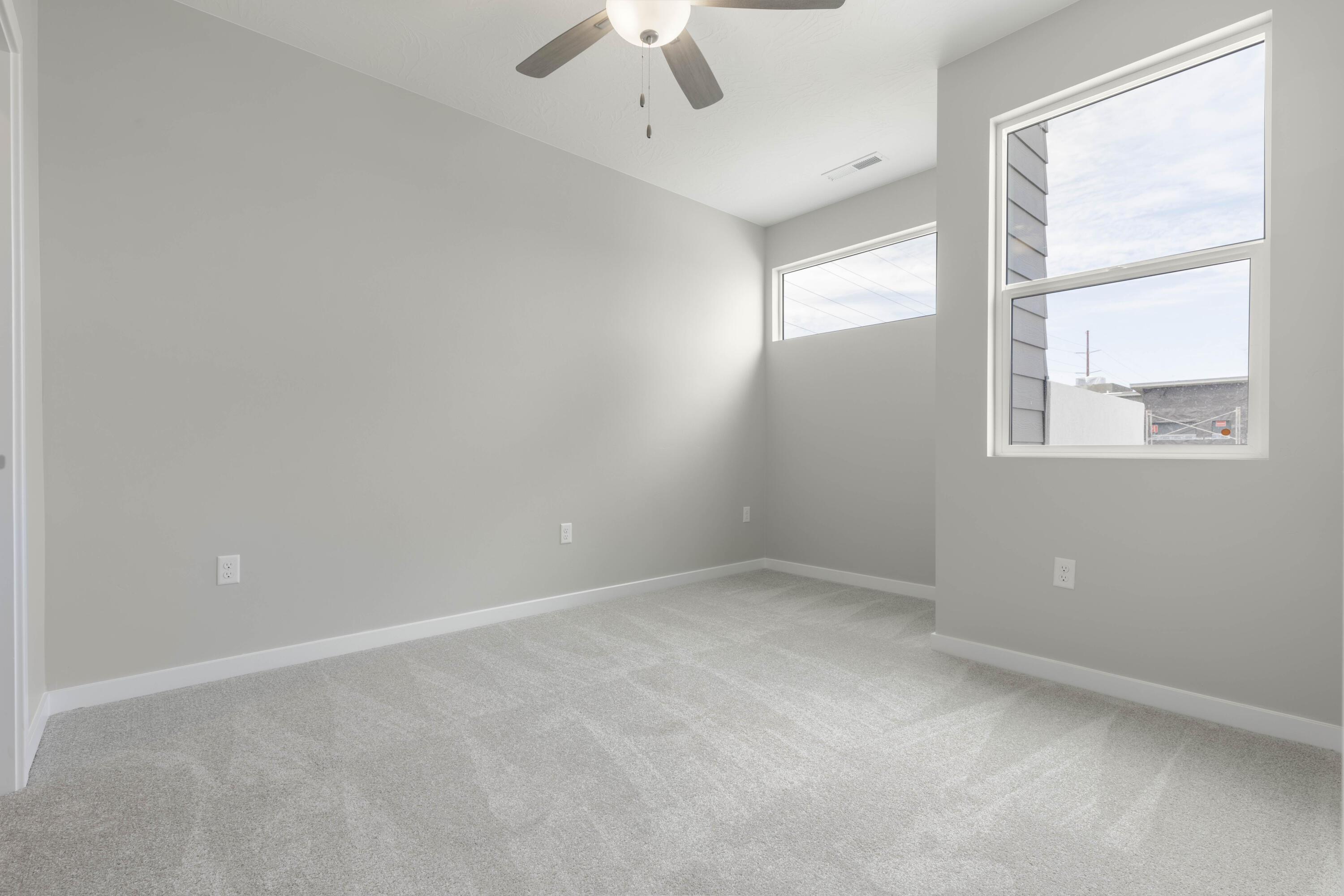 EAGLE POINTE - Residential