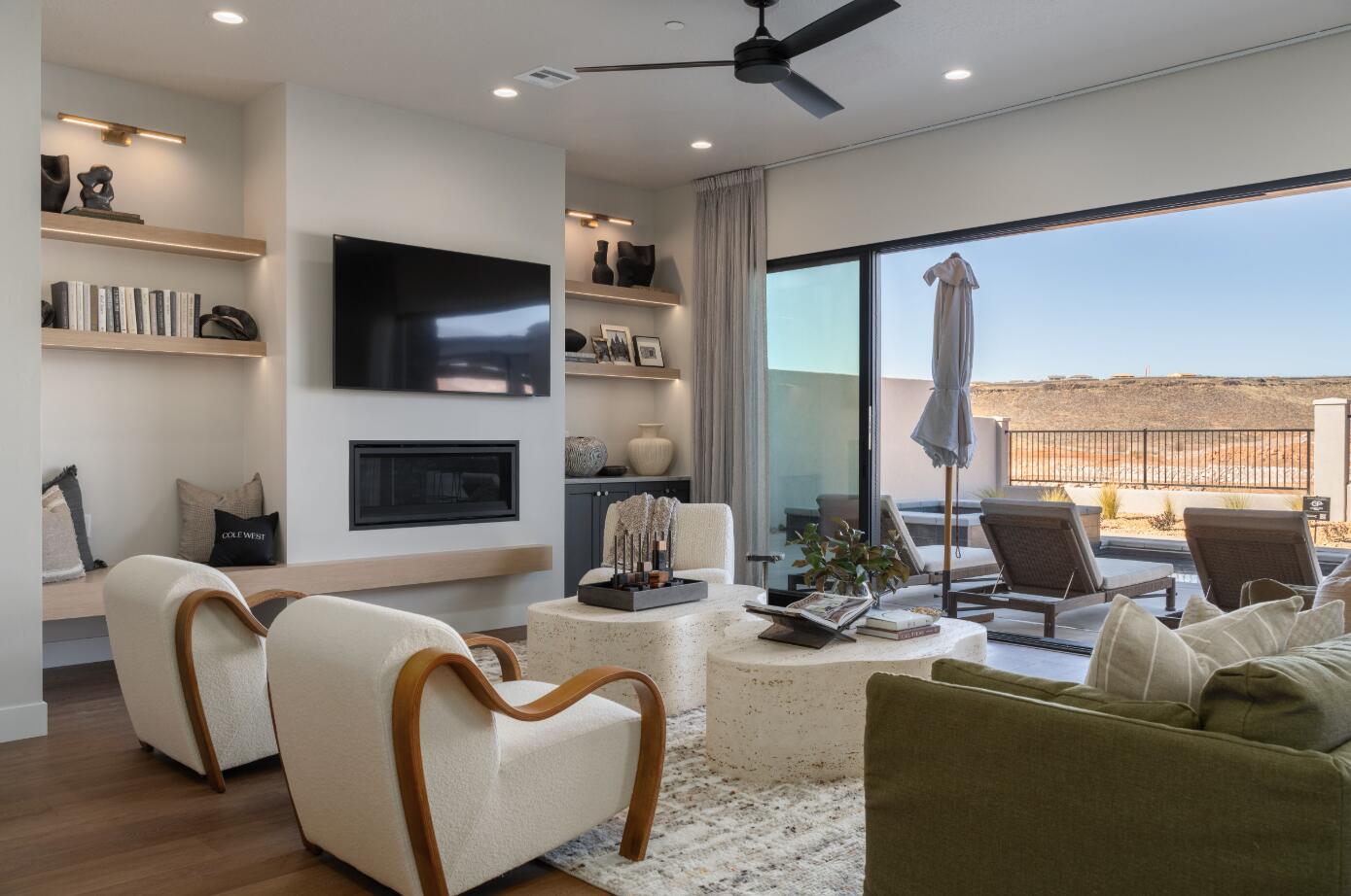 ISLAND AT CORAL CANYON - Residential