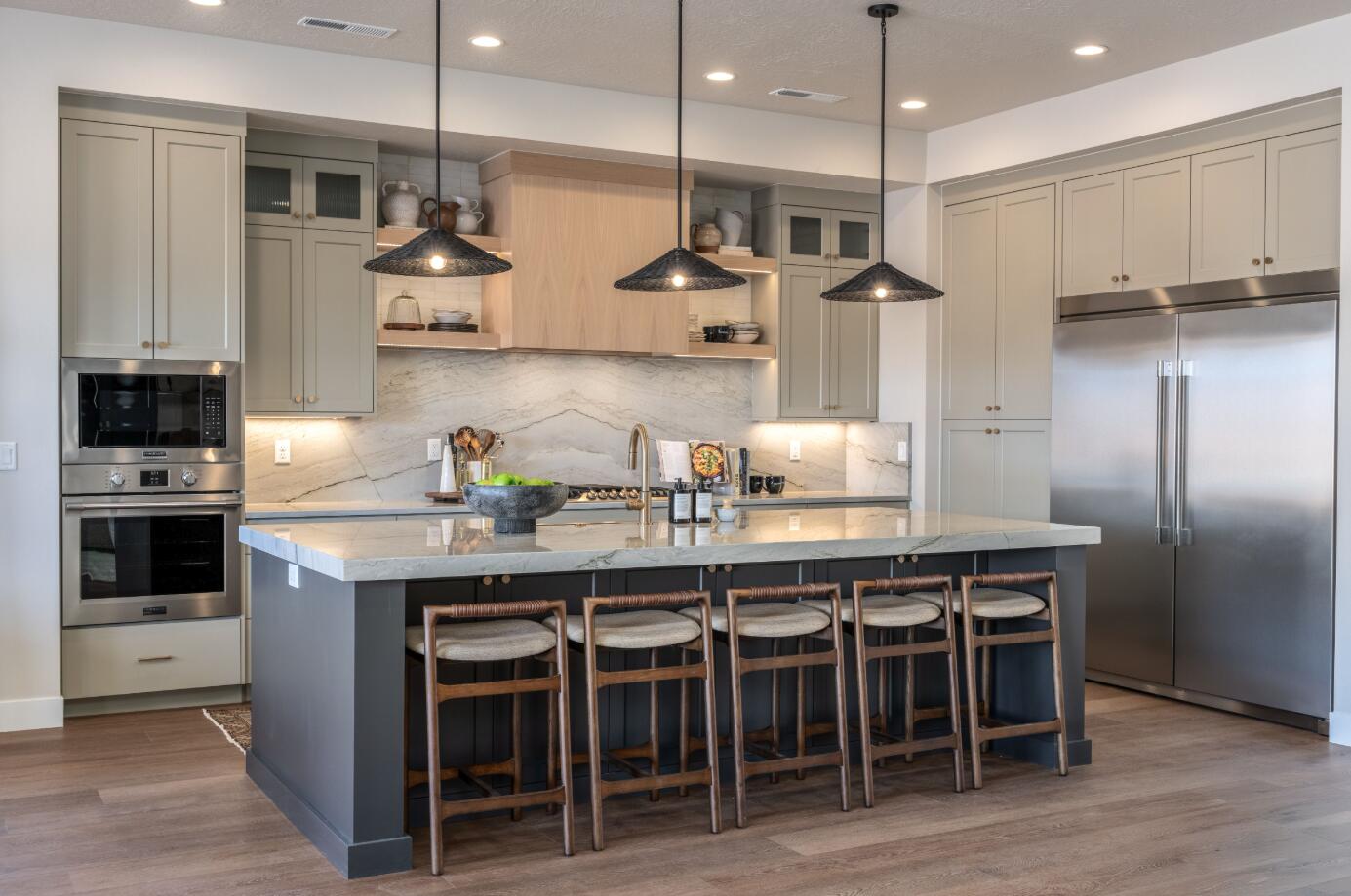 ISLAND AT CORAL CANYON - Residential