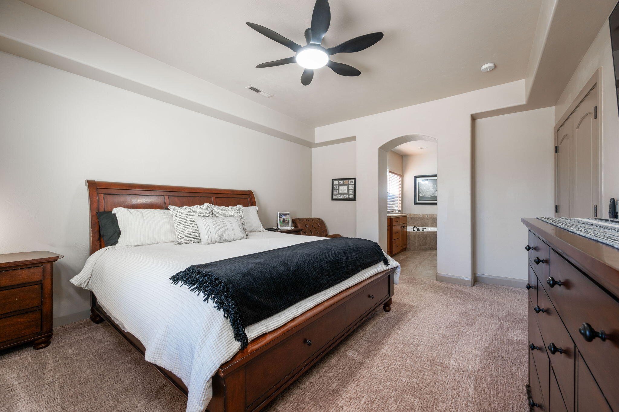 JEDORA ESTATES - Residential