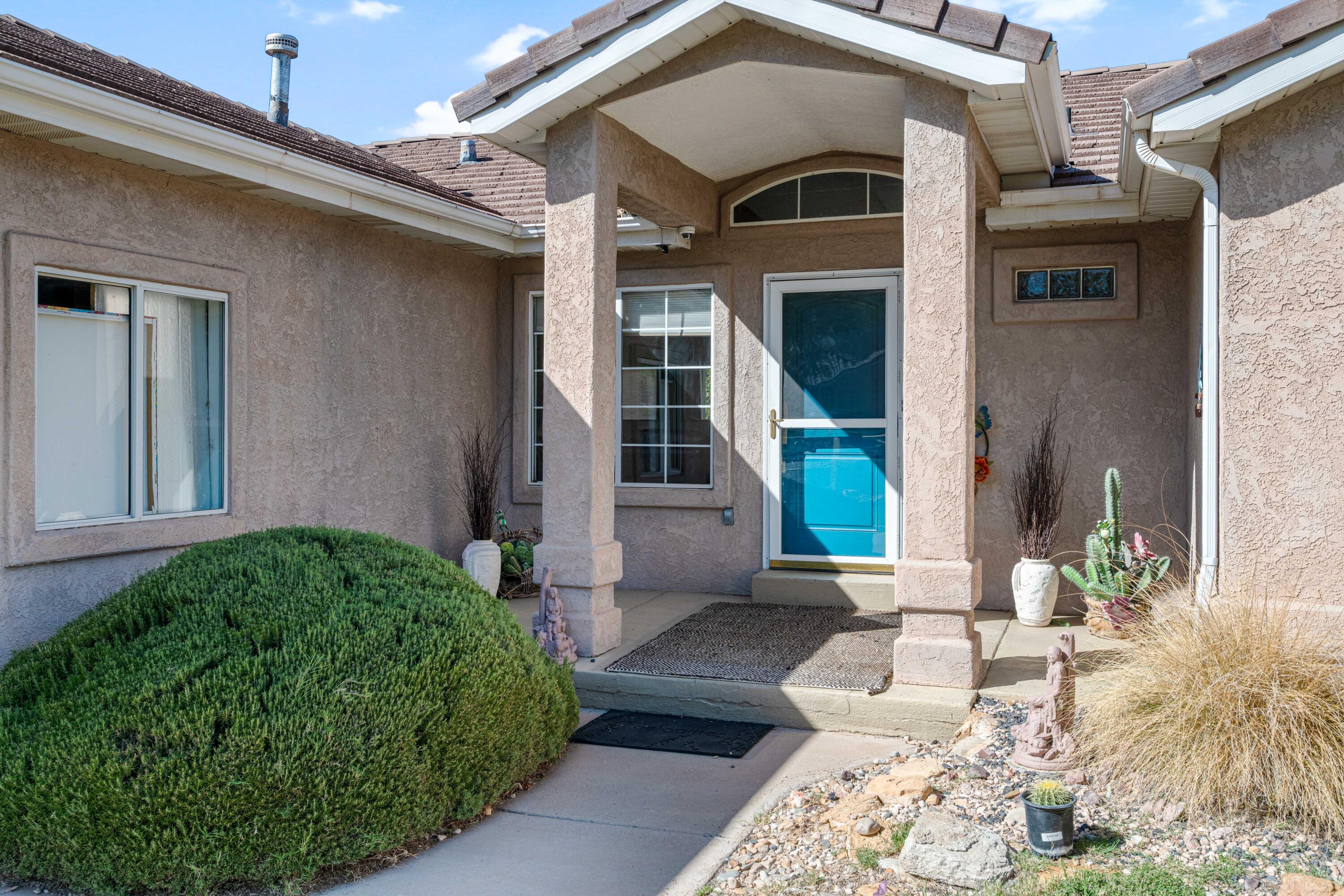 BLOOMINGTON HILLS - Residential