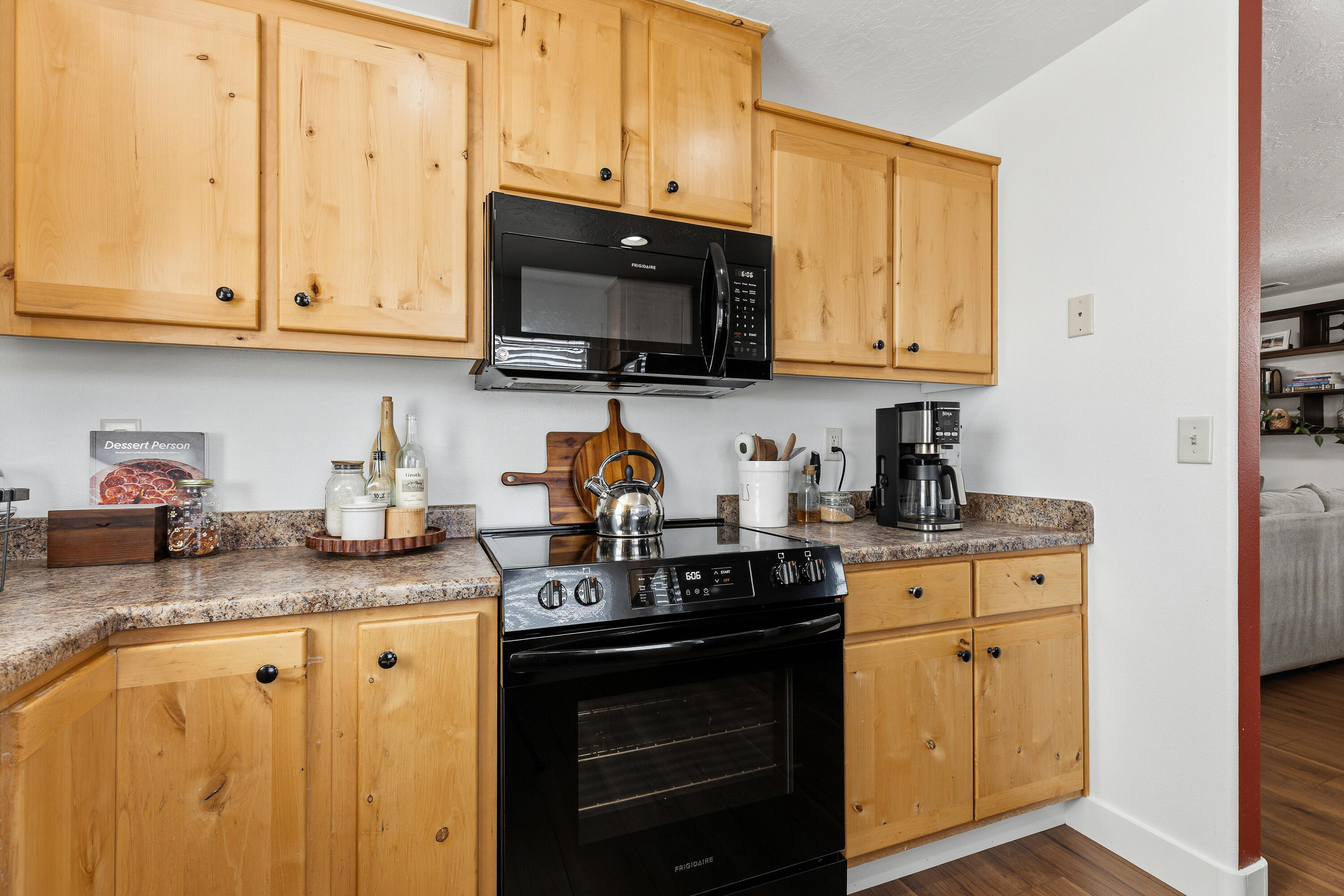 HURRICANE TOWNSITE - Residential