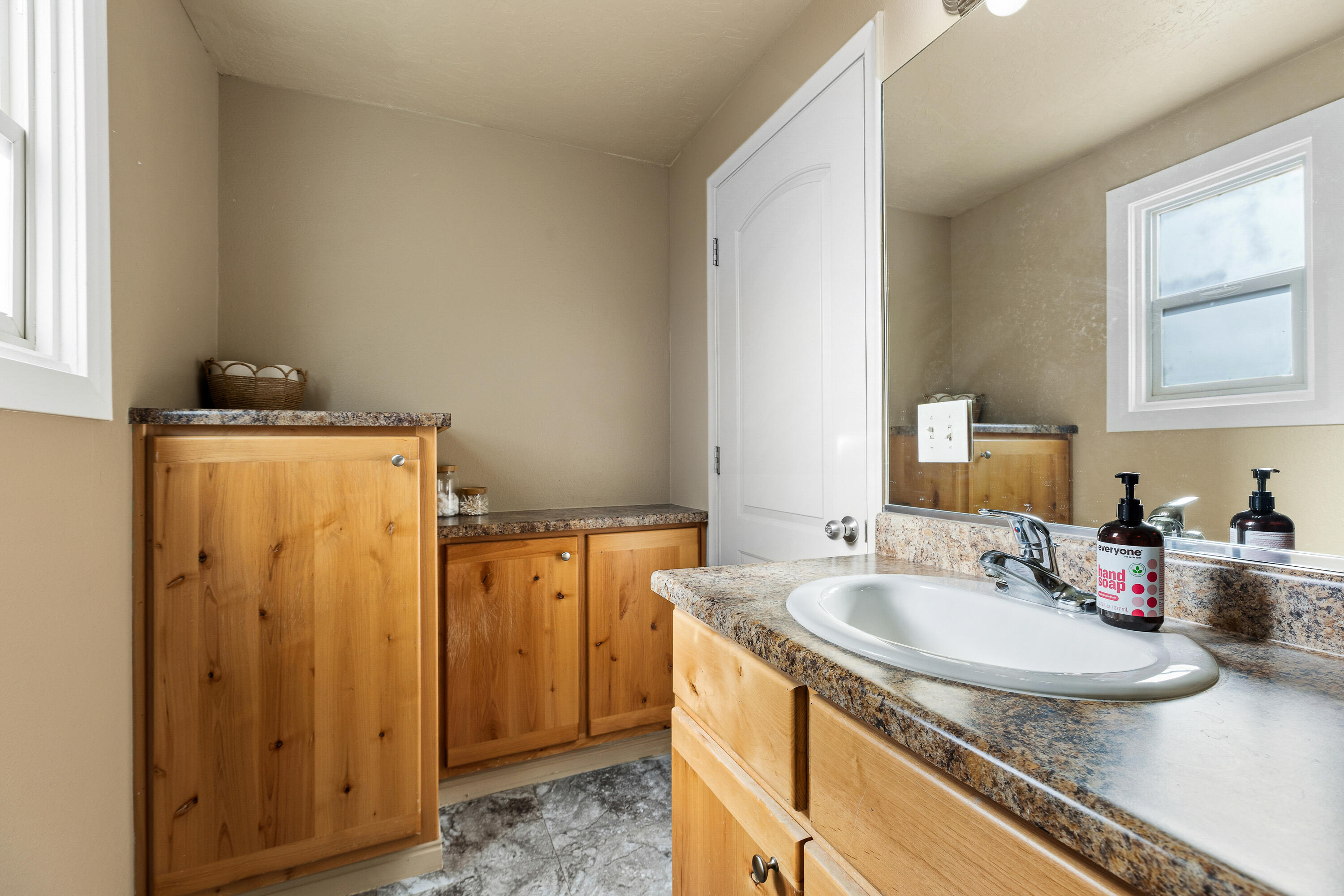 HURRICANE TOWNSITE - Residential