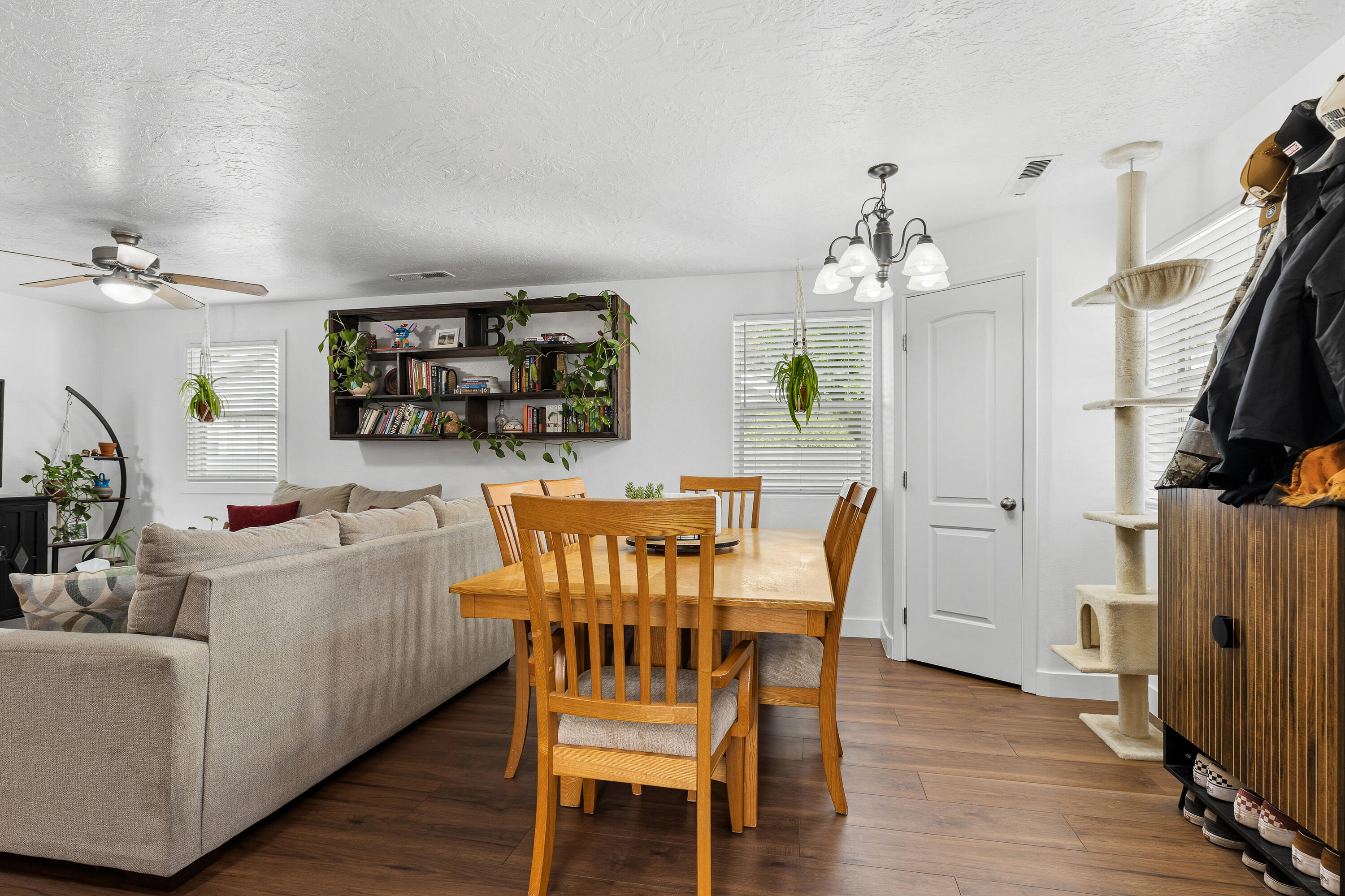 HURRICANE TOWNSITE - Residential