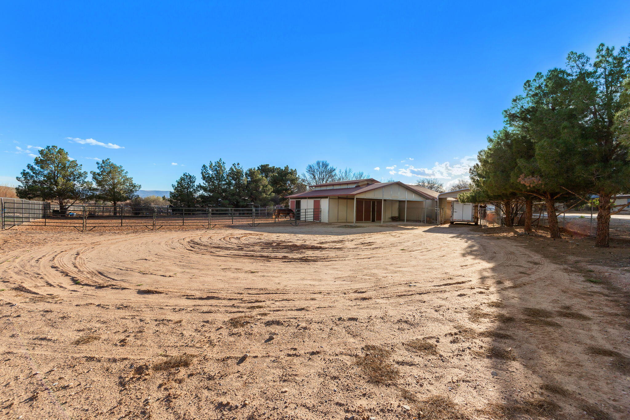 BLOOMINGTON GARDENS - Residential