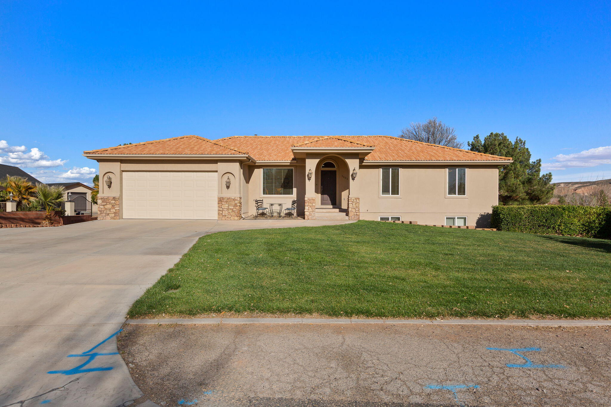 BLOOMINGTON GARDENS - Residential