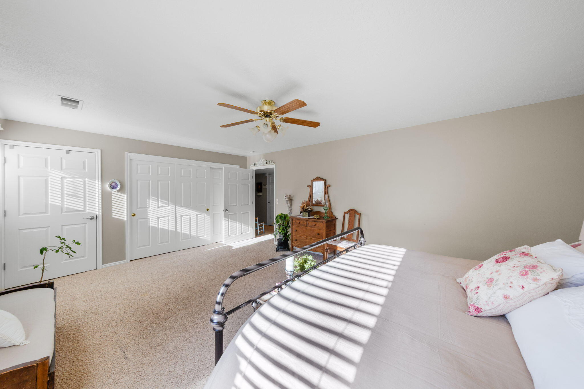 BLOOMINGTON GARDENS - Residential