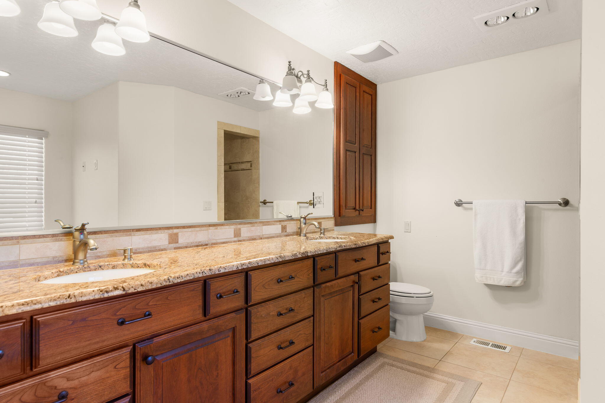 BLOOMINGTON GARDENS - Residential