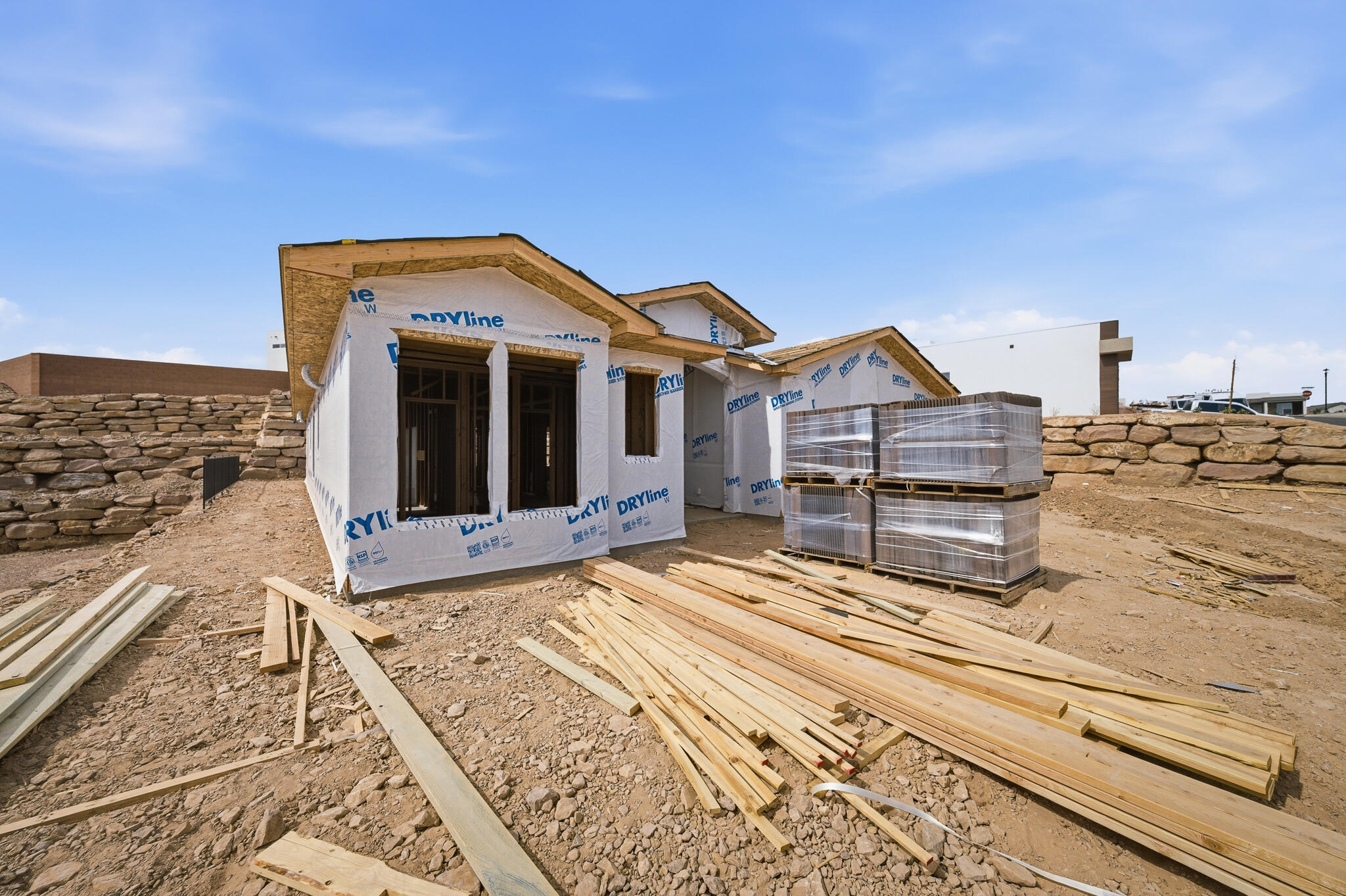 SALARNO HILLS AT DIVARIO - Residential