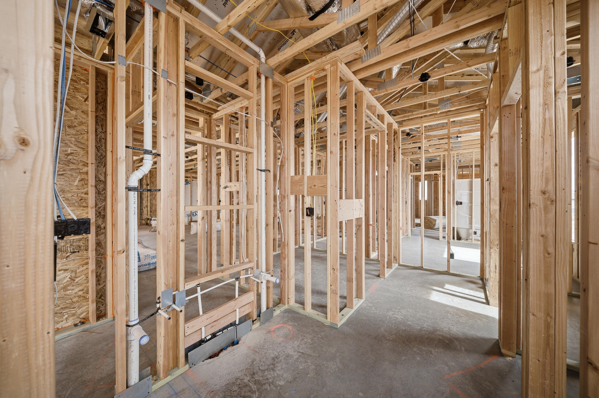 SALARNO HILLS AT DIVARIO - Residential