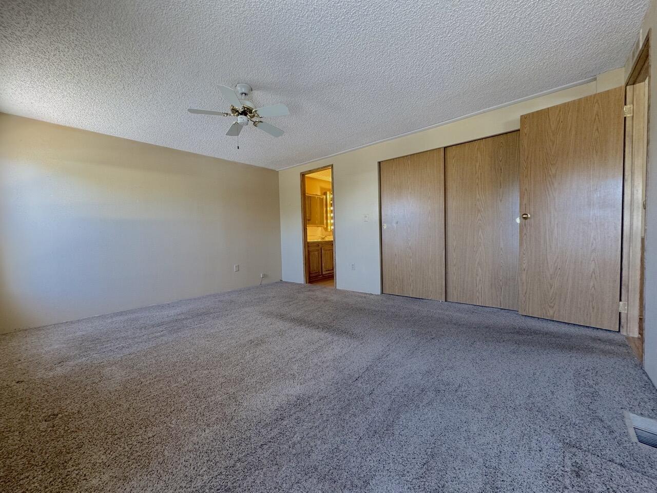 LAVA BLUFF MOBILE HOME PARK - Residential