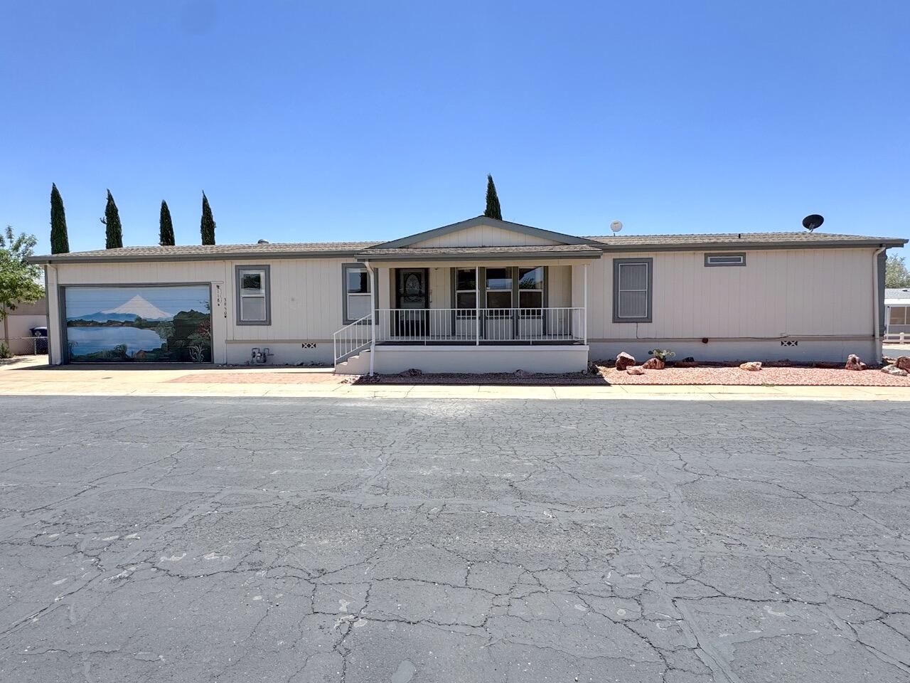 LAVA BLUFF MOBILE HOME PARK - Residential