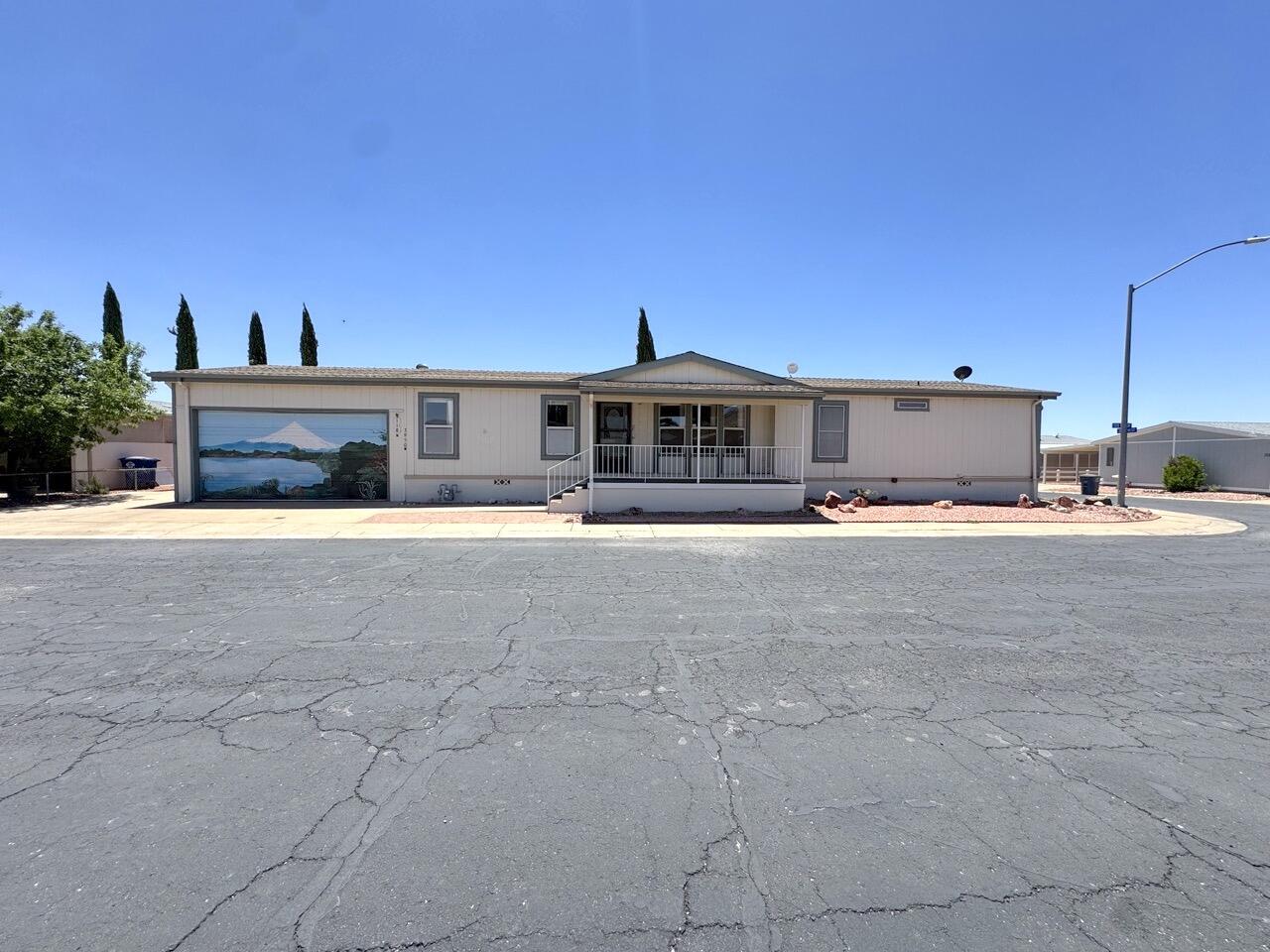 LAVA BLUFF MOBILE HOME PARK - Residential