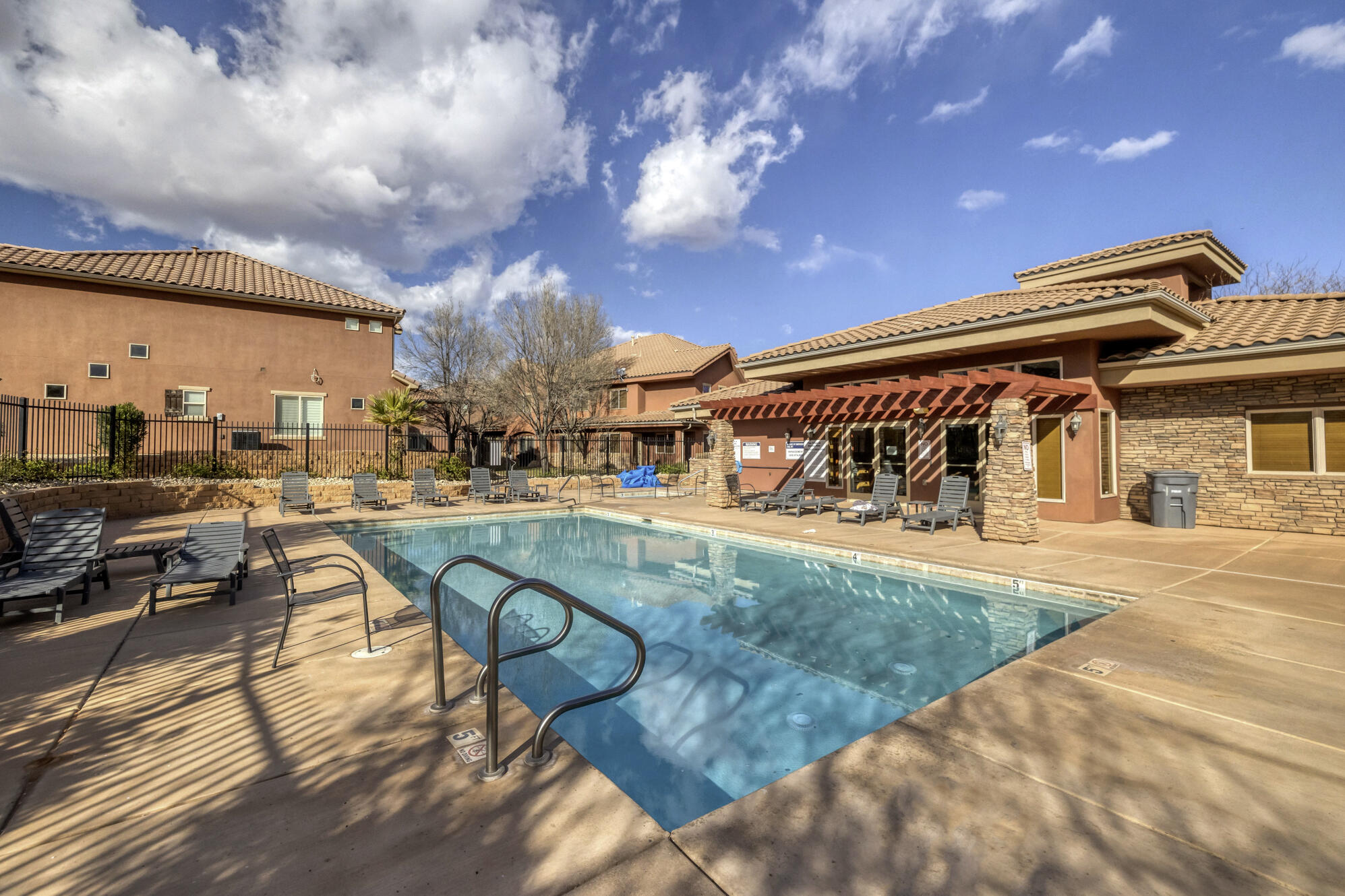 VILLAS AT SIENNA HILLS - Residential