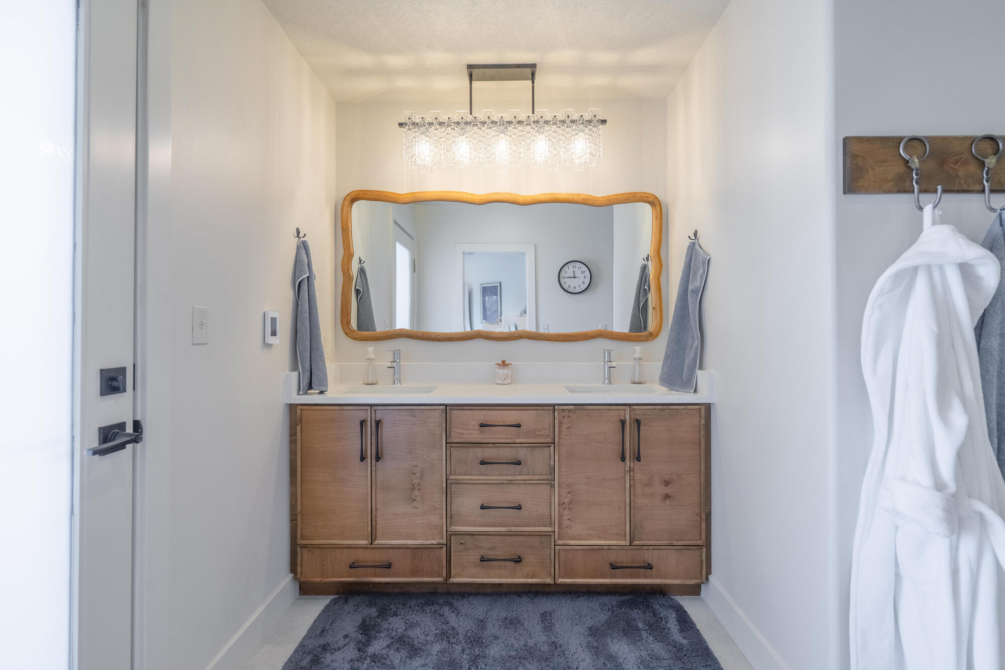 LION'S HEAD HILLTOP ESTATES AT GREEN SPRINGS - Residential