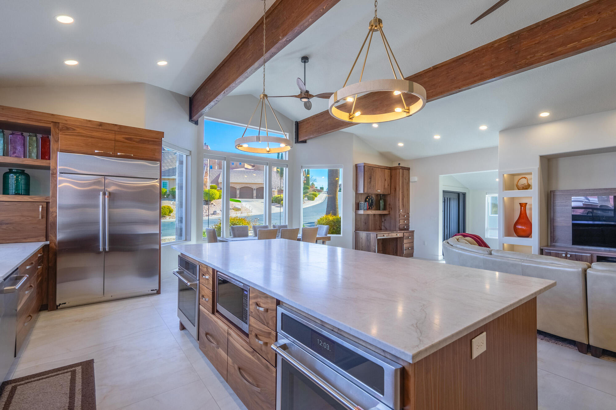 LION'S HEAD HILLTOP ESTATES AT GREEN SPRINGS - Residential