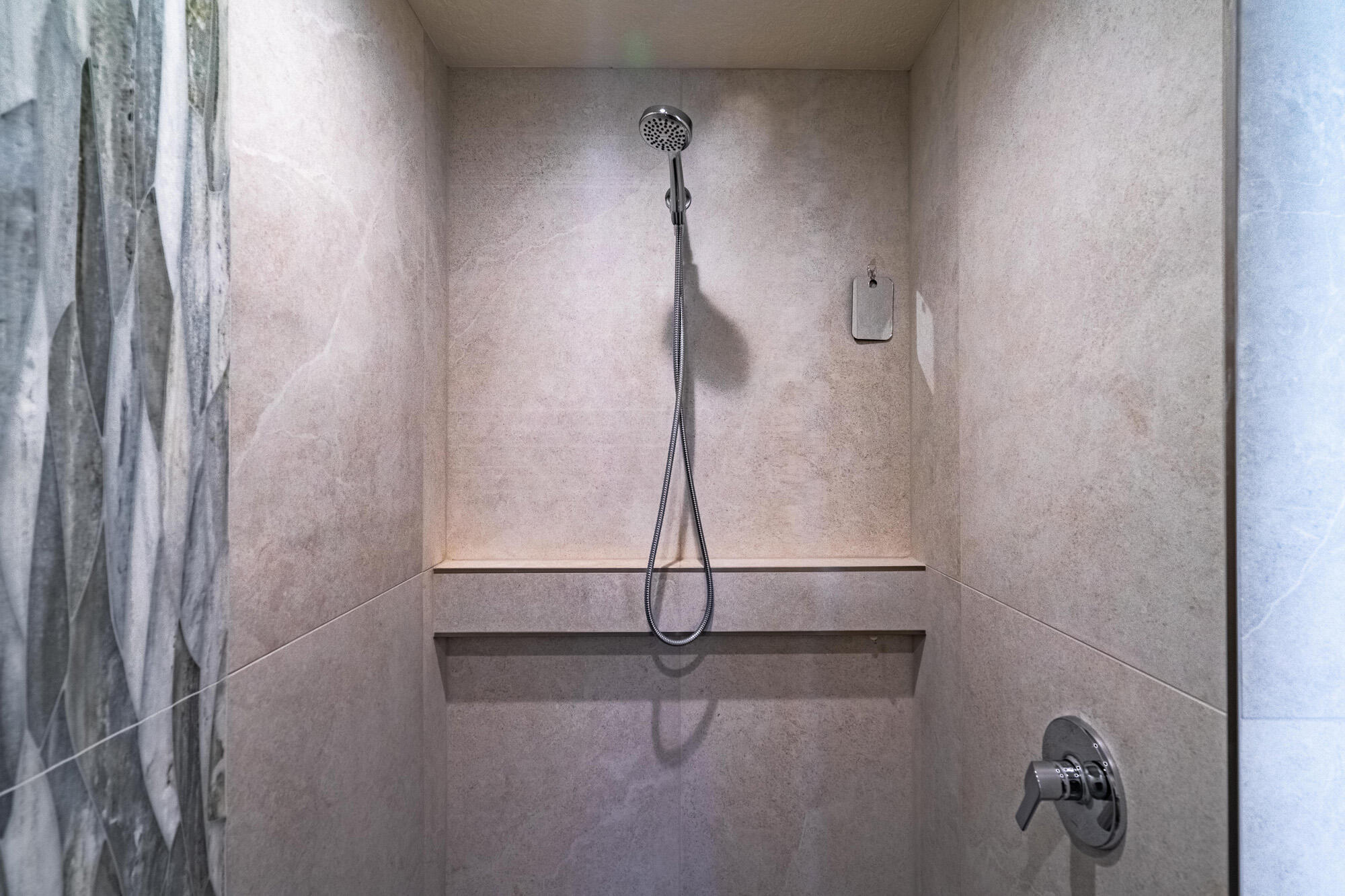 LION'S HEAD HILLTOP ESTATES AT GREEN SPRINGS - Residential