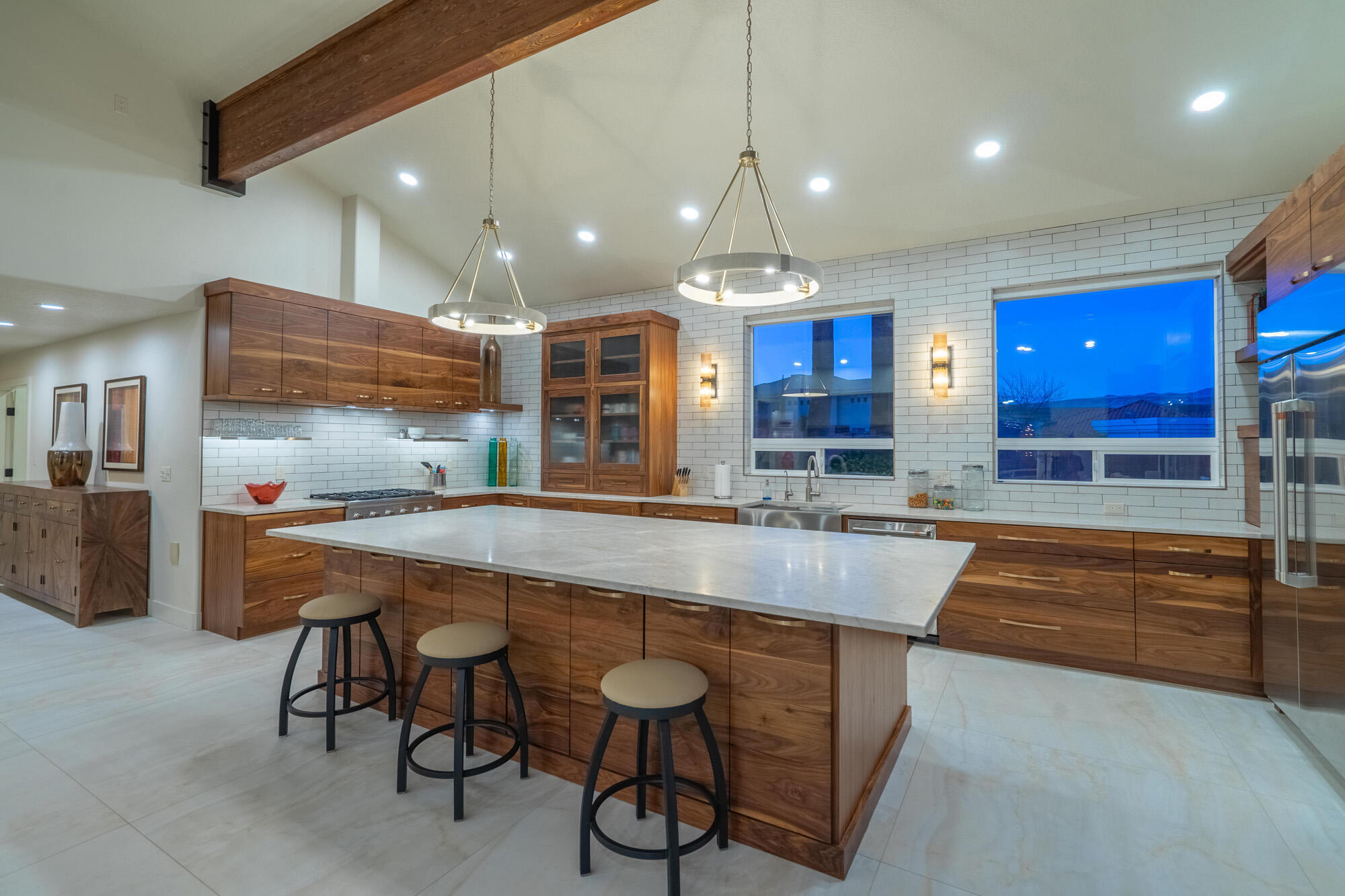 LION'S HEAD HILLTOP ESTATES AT GREEN SPRINGS - Residential