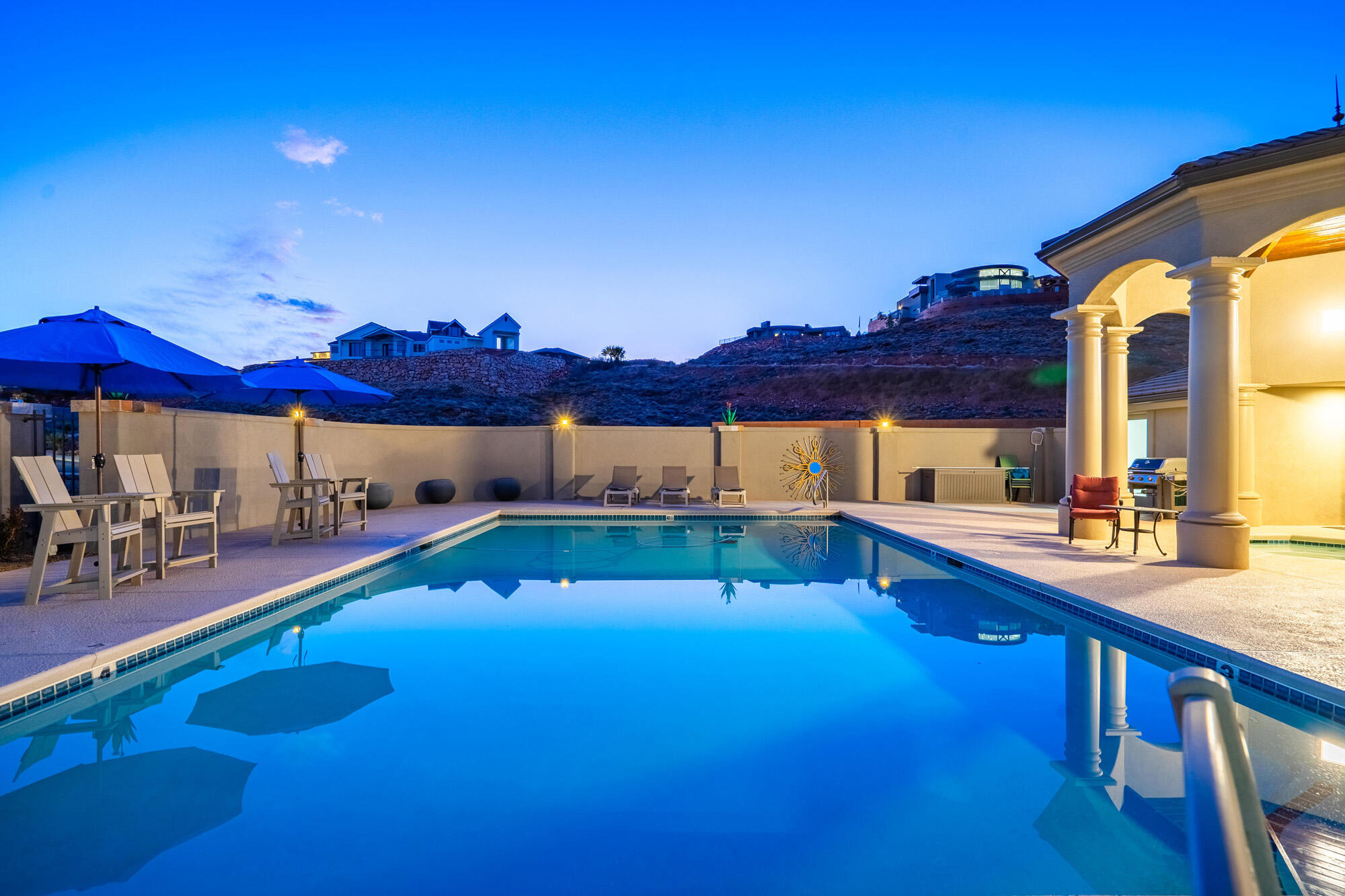 LION'S HEAD HILLTOP ESTATES AT GREEN SPRINGS - Residential