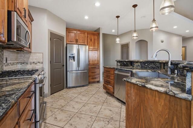 SIENNA HEIGHTS - Residential