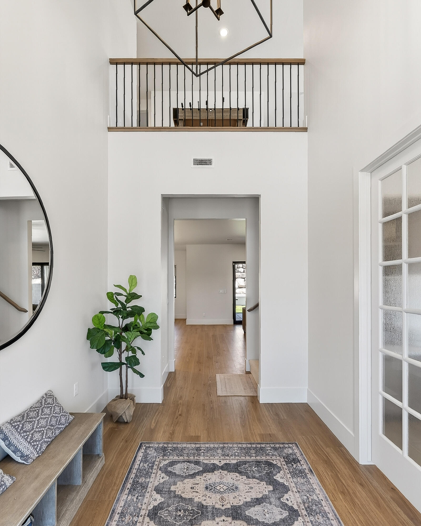 SADDLE BACK RIDGE - Residential