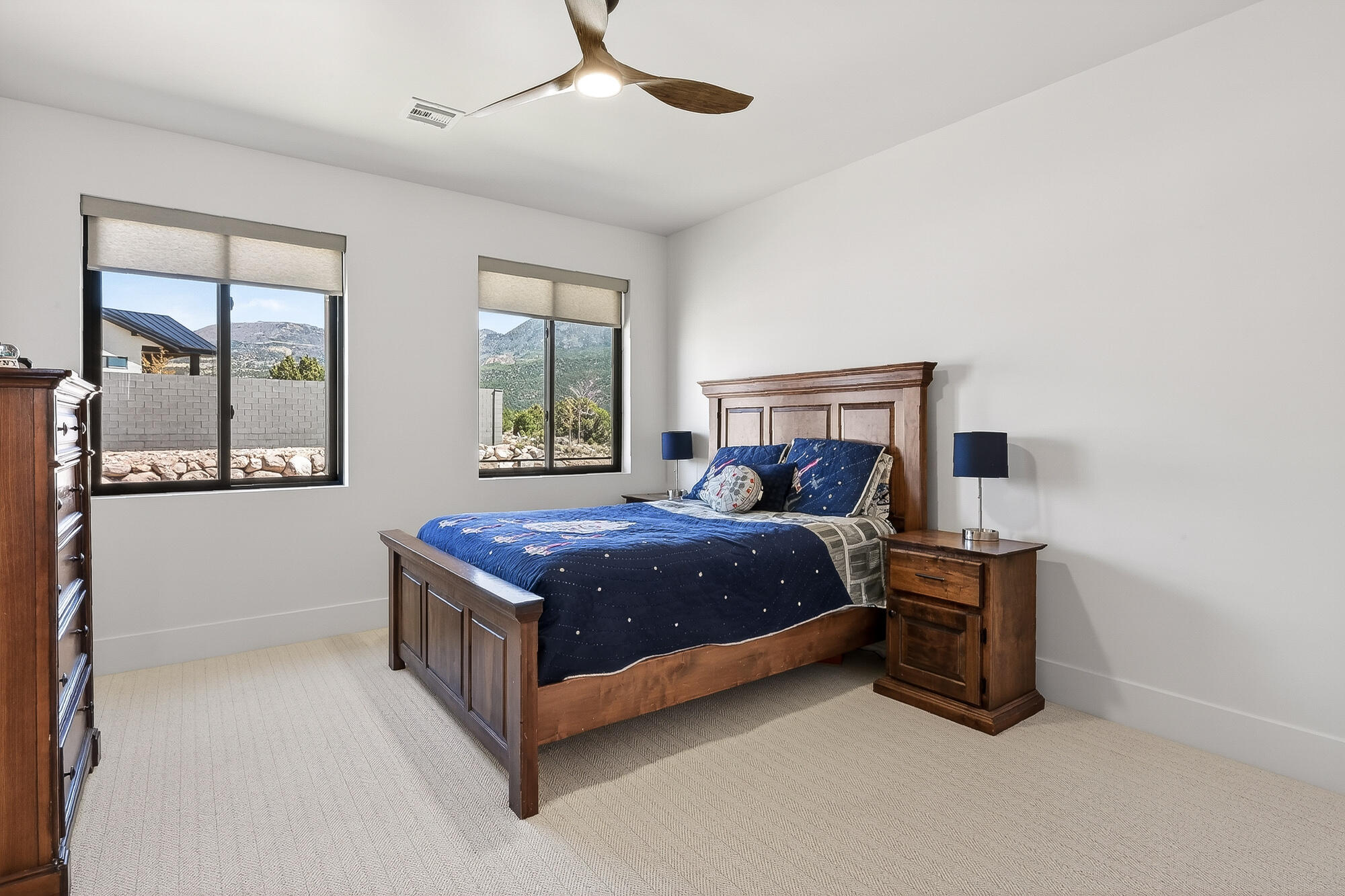 SADDLE BACK RIDGE - Residential