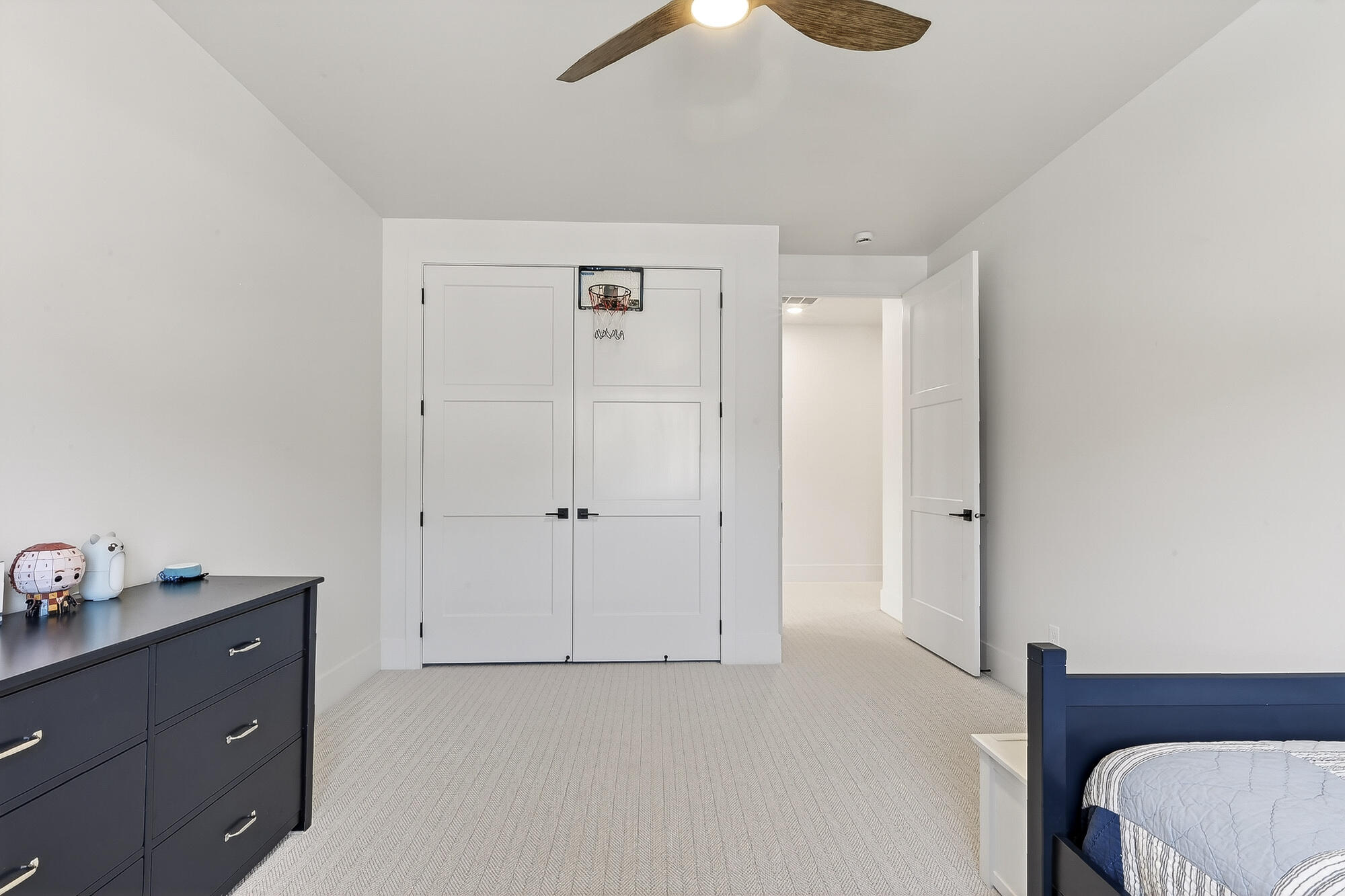 SADDLE BACK RIDGE - Residential