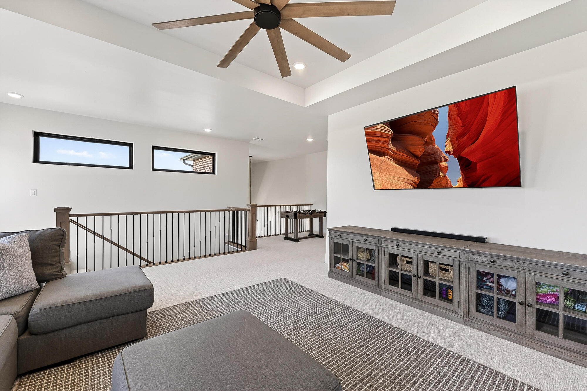 SADDLE BACK RIDGE - Residential