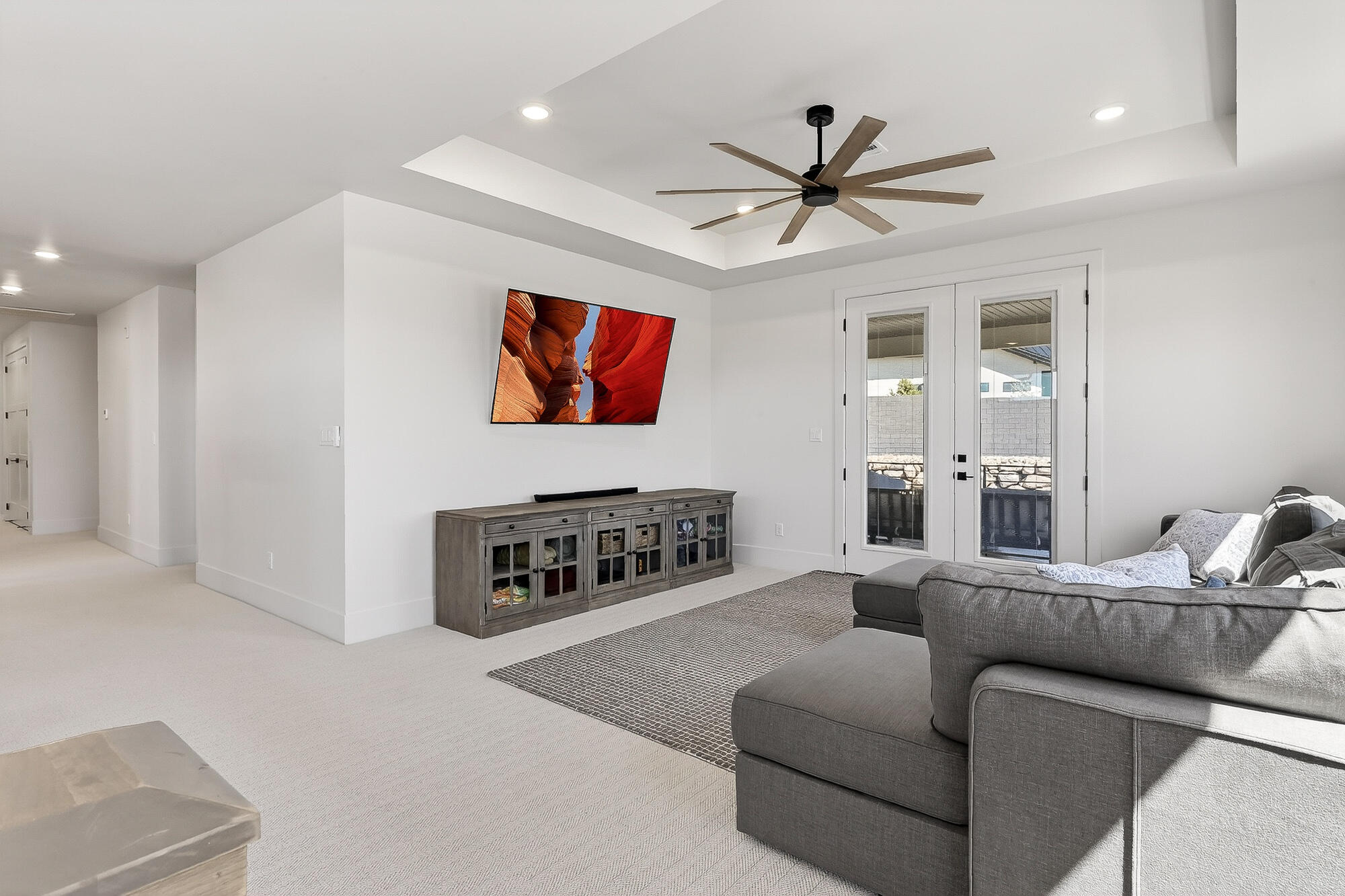 SADDLE BACK RIDGE - Residential