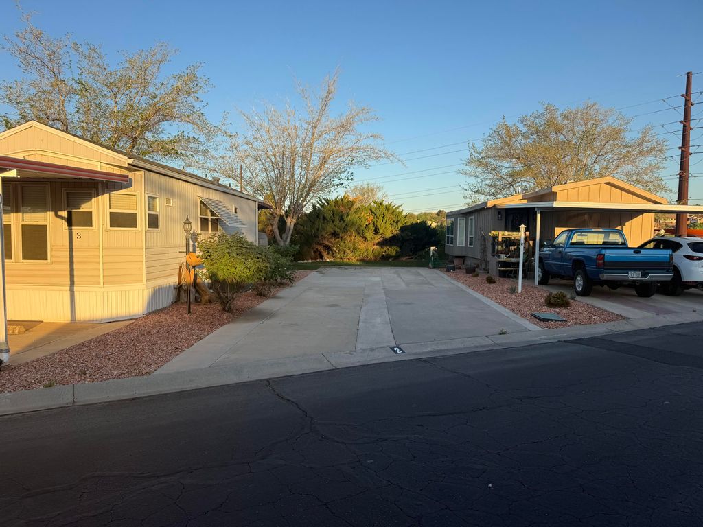 Photo of 150 N 3050 E #2, Saint George, UT 84790 (MLS # 26-271246)