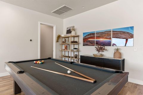 Tiny photo for 2248 N Double Eagle LN, Washington, UT 84780 (MLS # 26-268520)