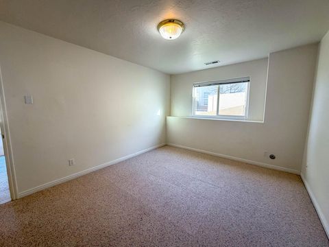 Tiny photo for 1629 S FLATROCK RD, Saint George, UT 84790 (MLS # 26-268136)