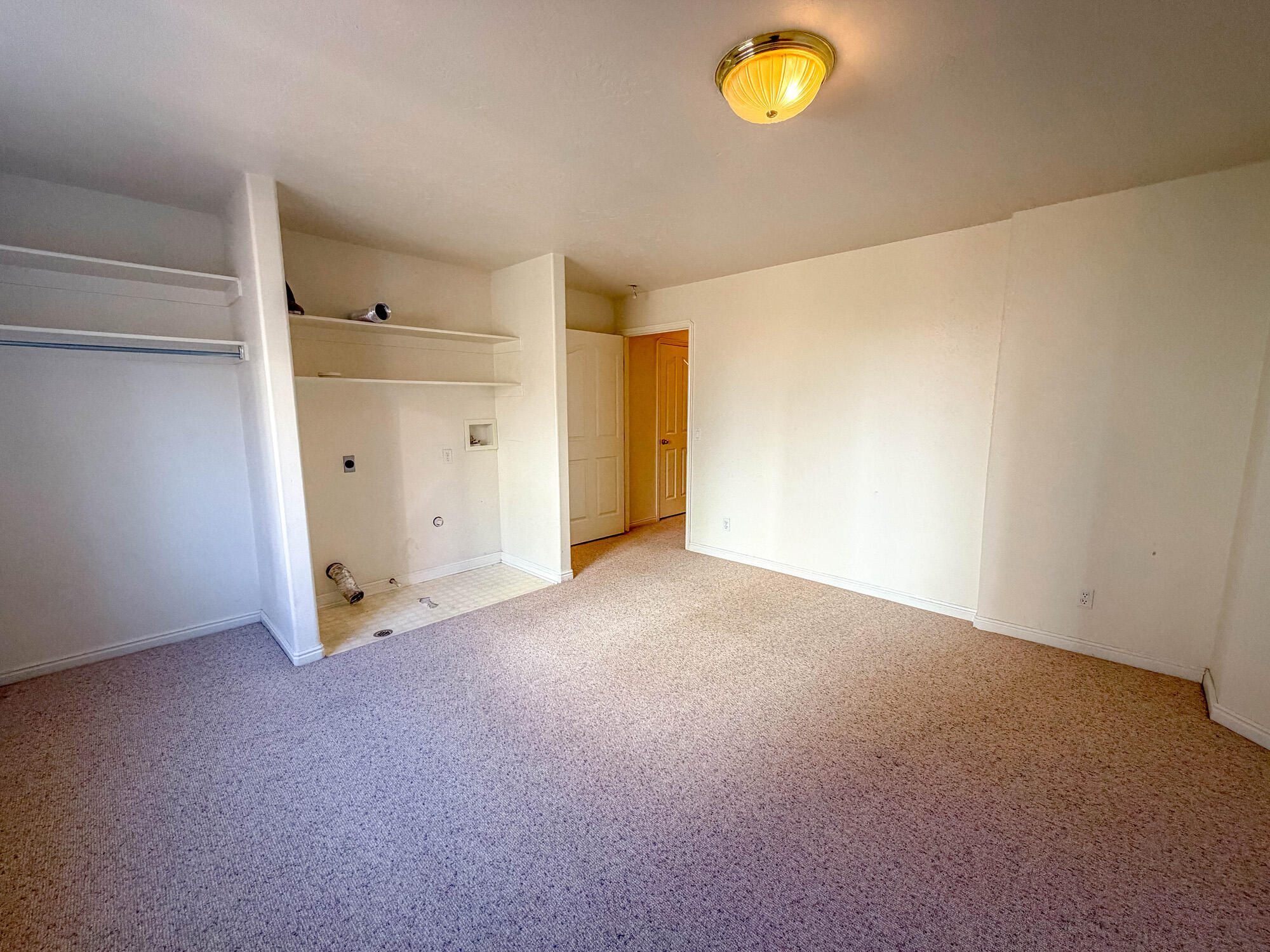 BOULDERS - Residential