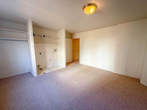 Tiny photo for 1629 S FLATROCK RD, Saint George, UT 84790 (MLS # 26-268136)