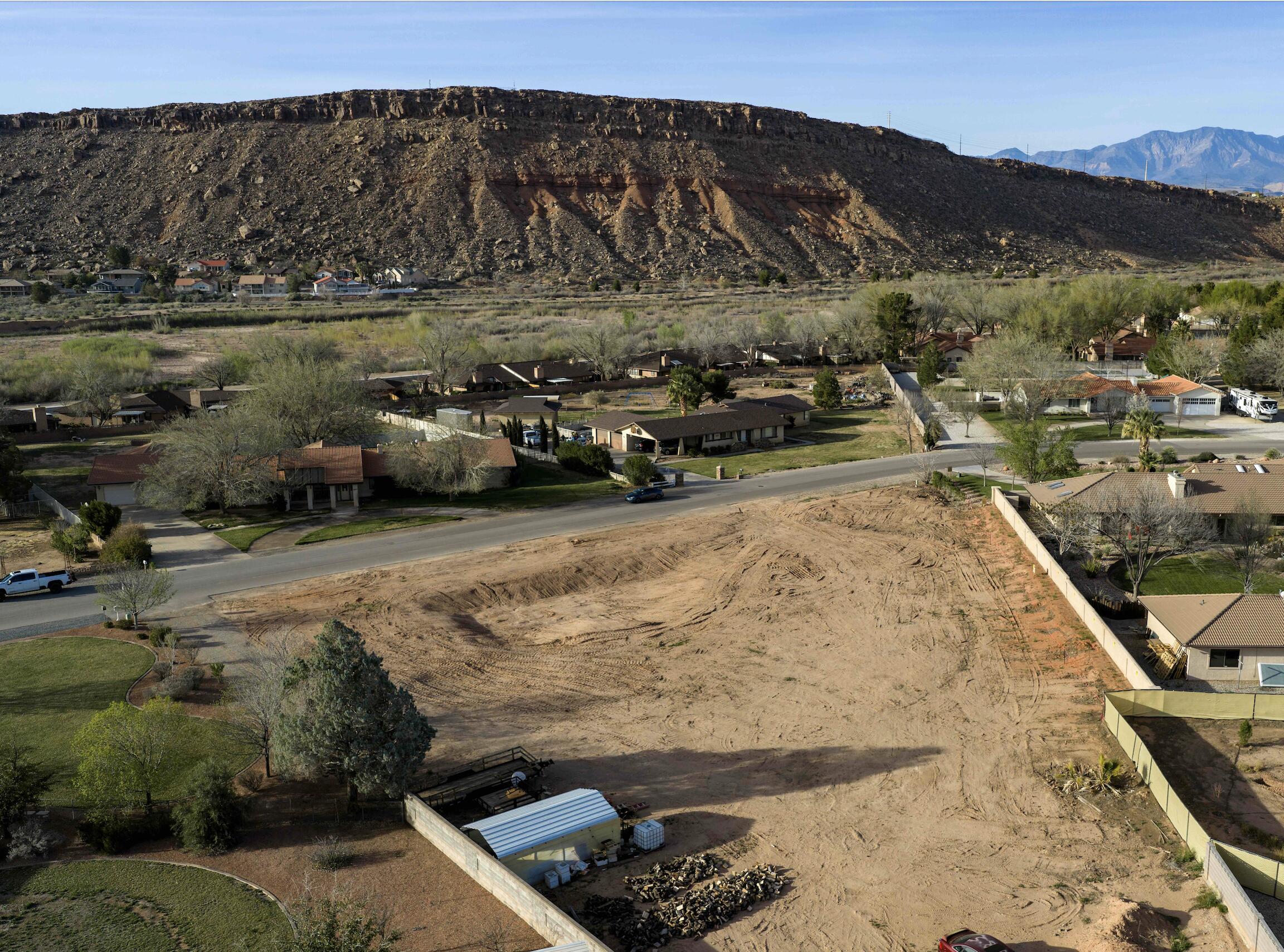 BLOOMINGTON RANCHES - Land